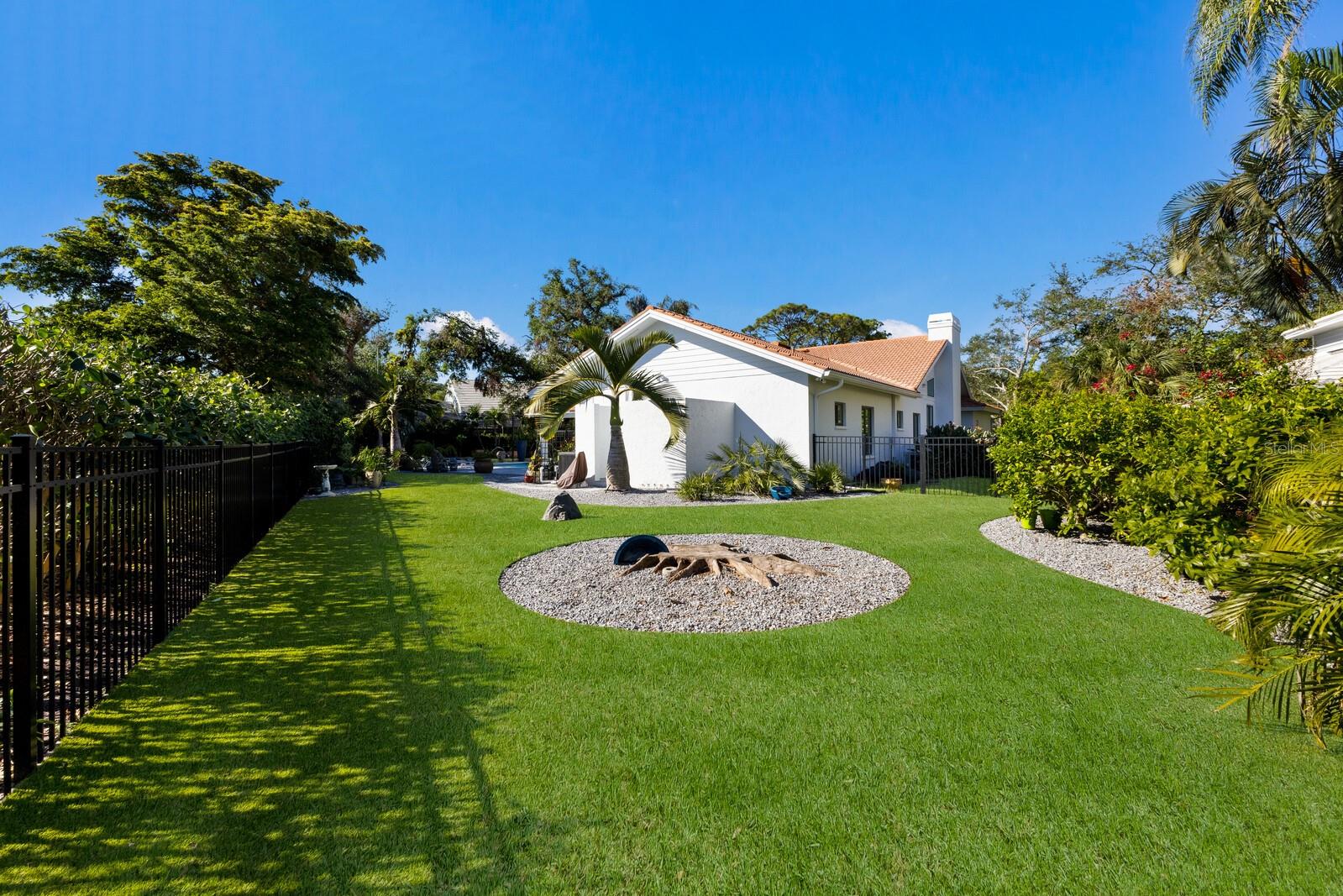 THE LANDINGS - Residential