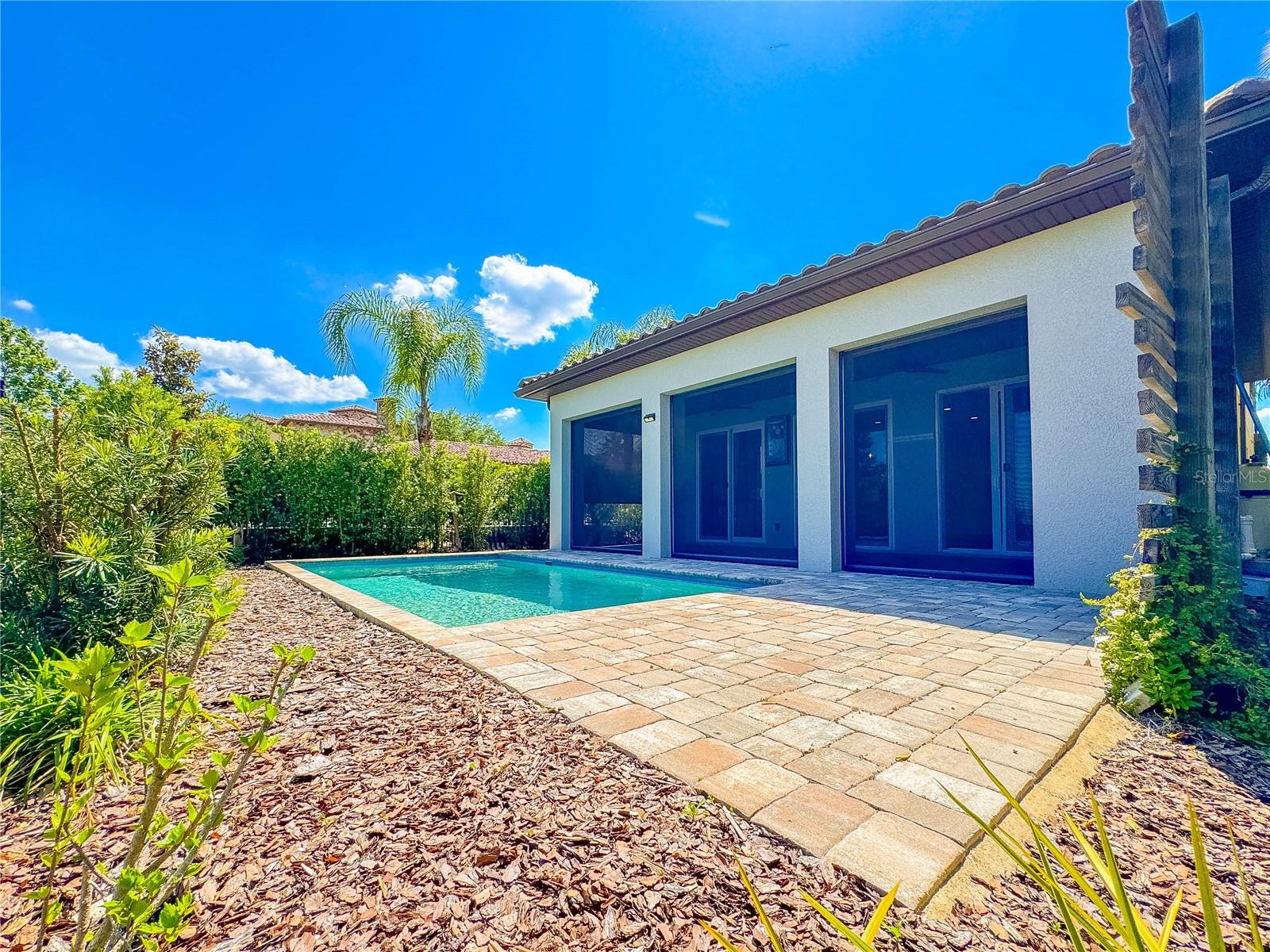 BELLA COLLINA WEST - Residential