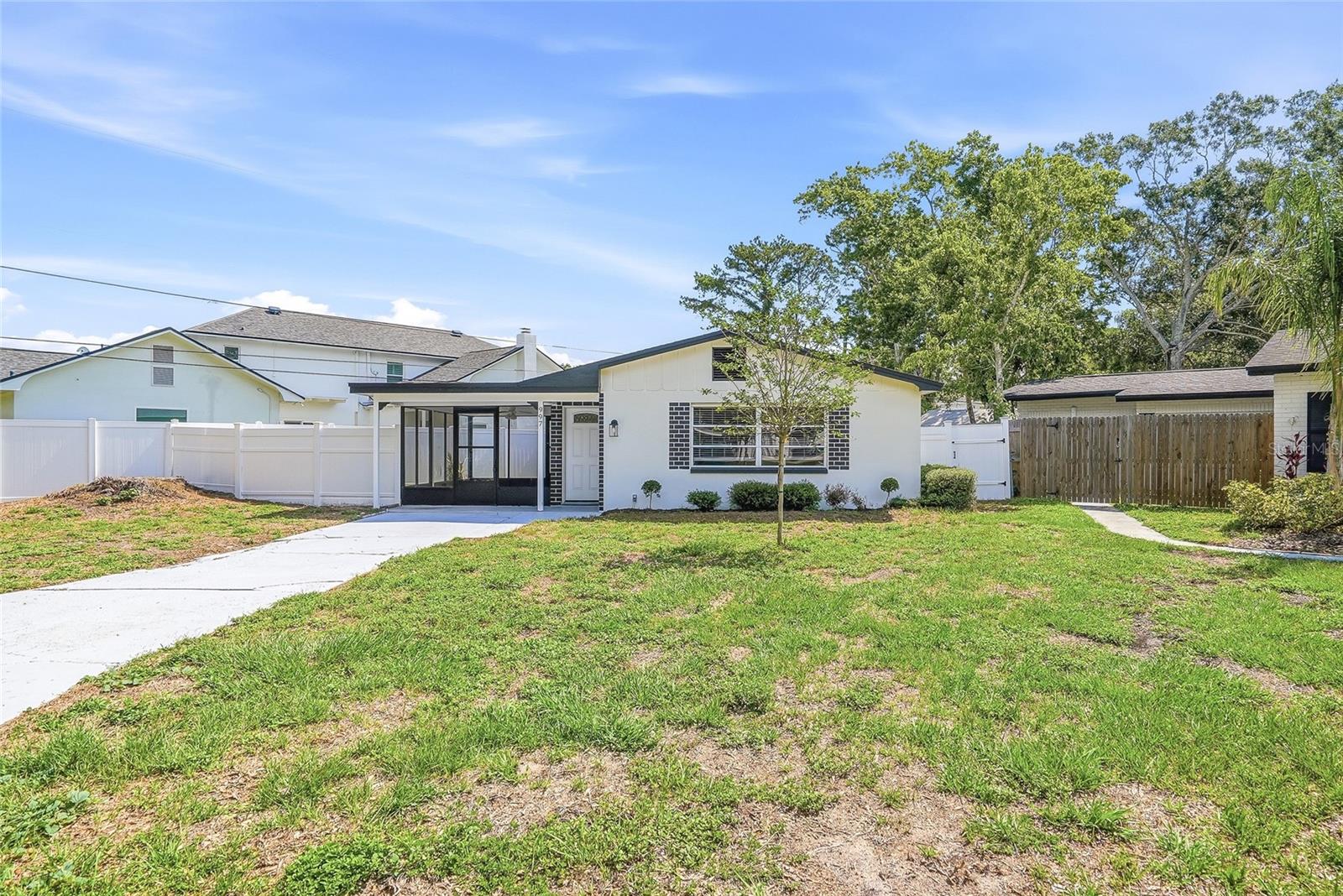 PATRICIA ESTATES - Residential