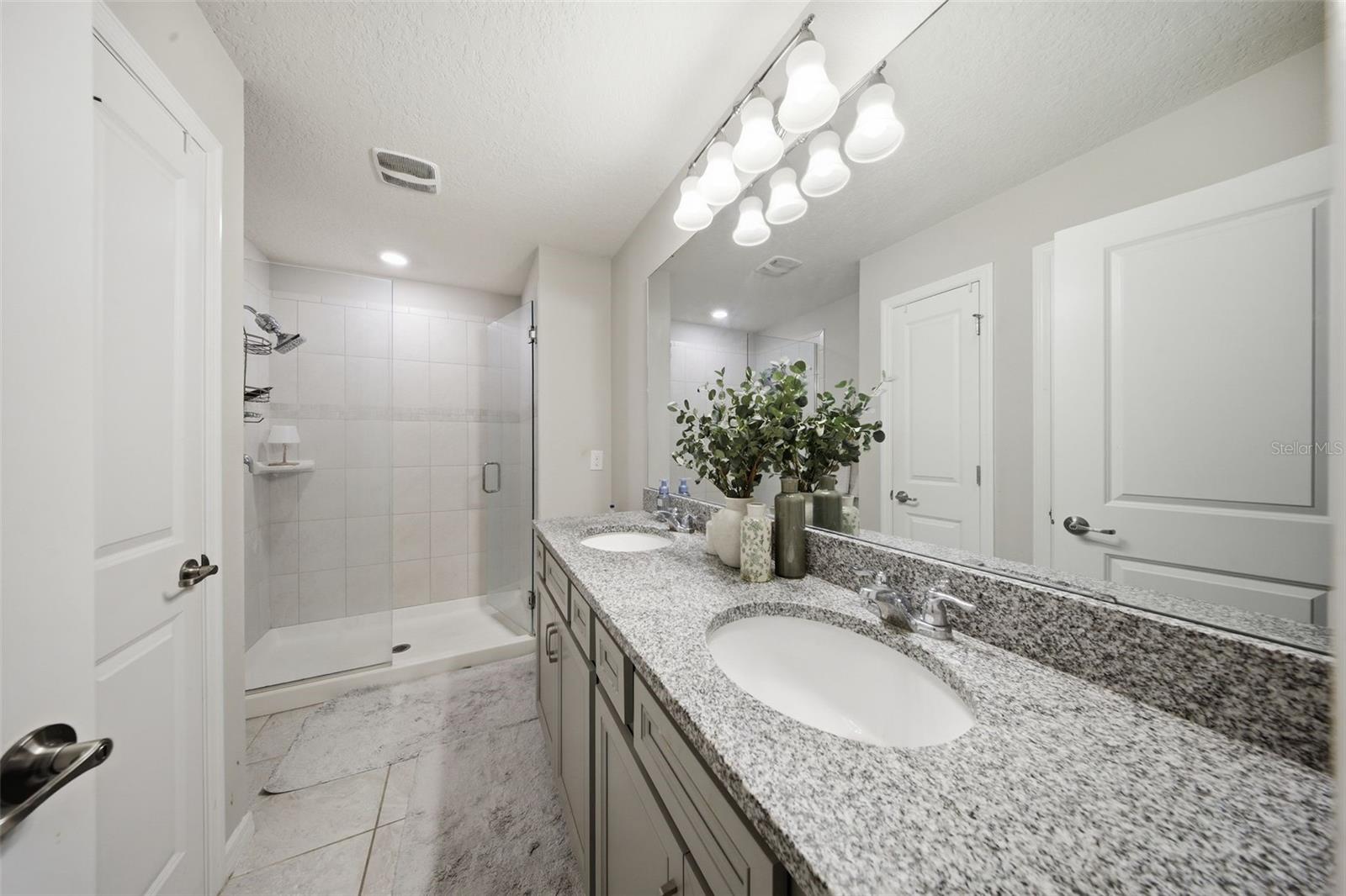 LONGLEAF/OAKLAND REP - Residential