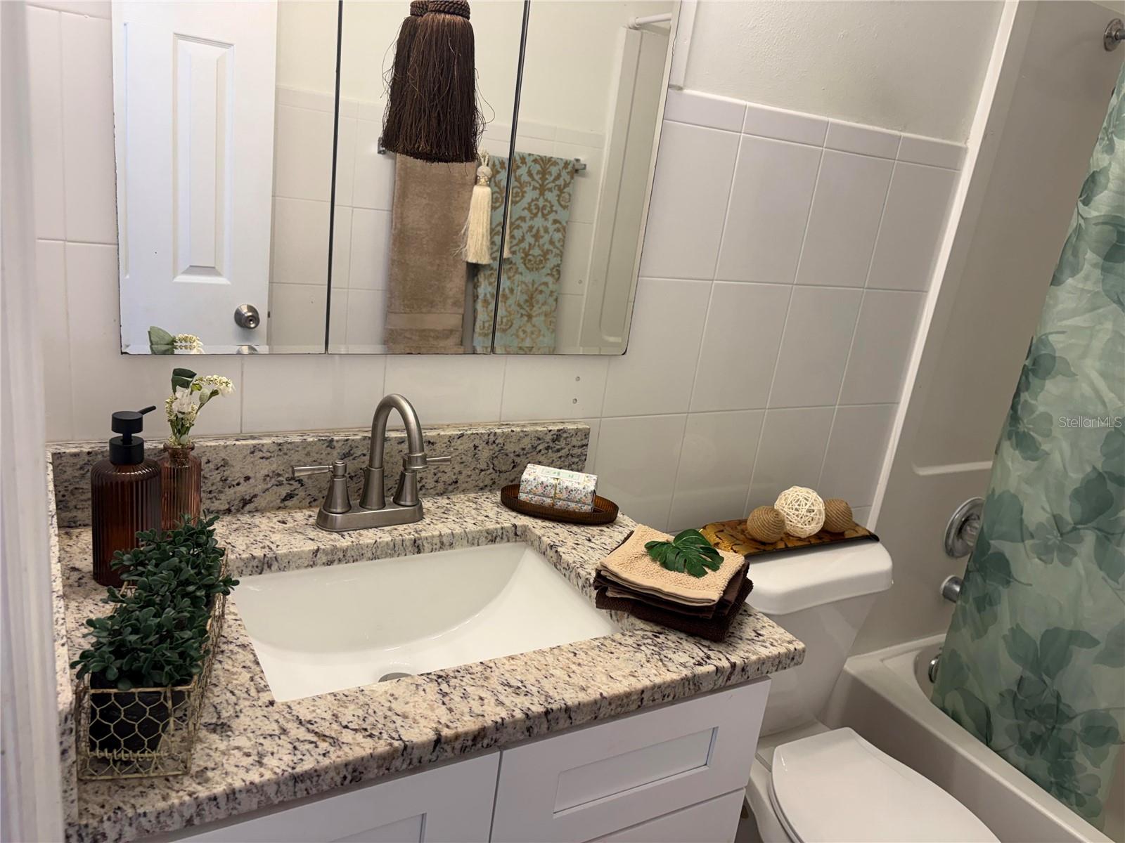 VILLA DEL SOL CONDO - Residential