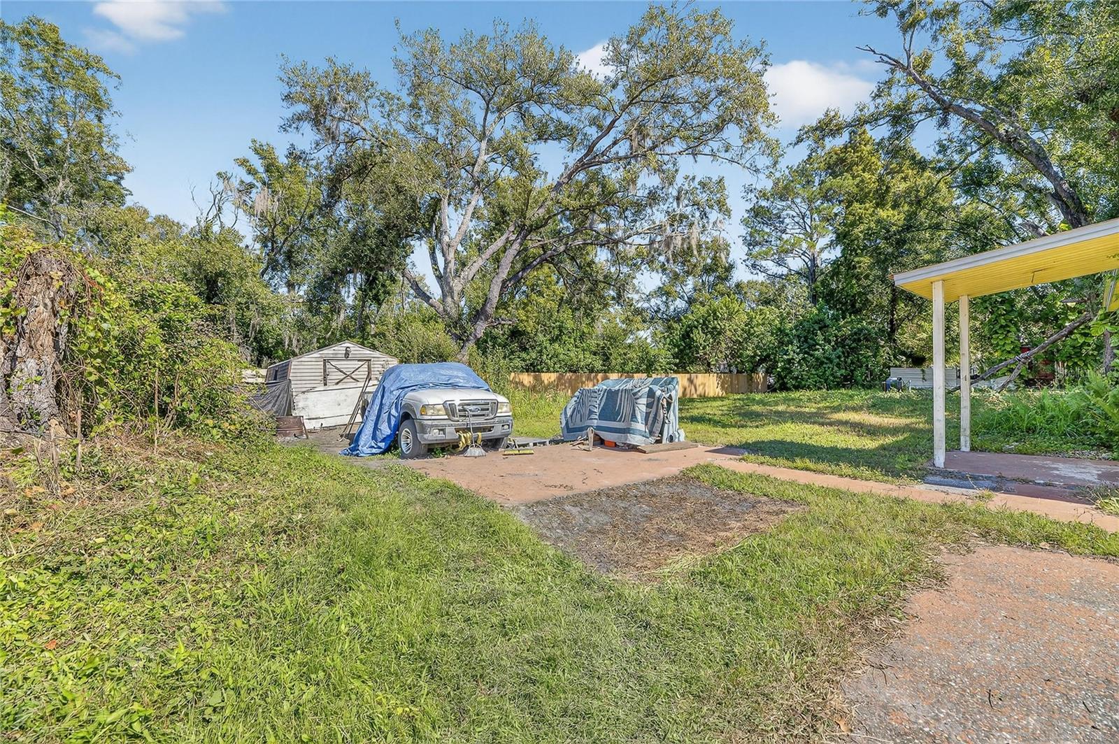 UNPLATTED - Residential