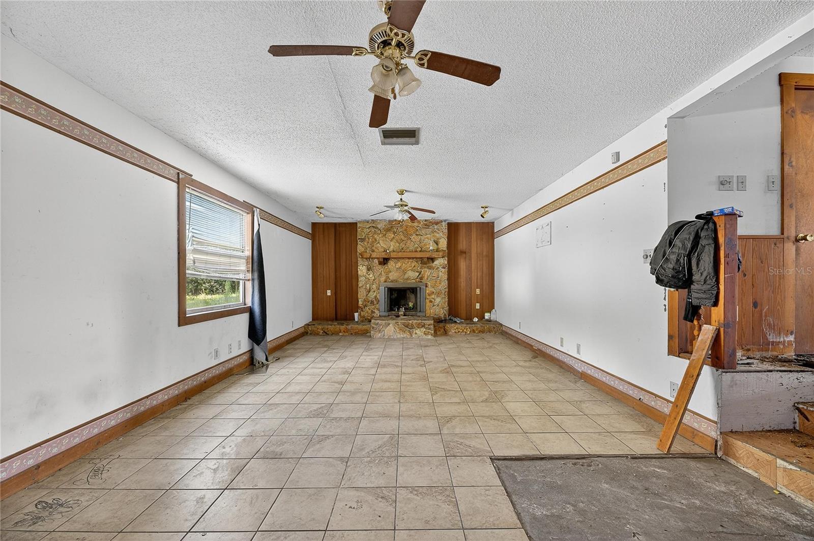 UNPLATTED - Residential