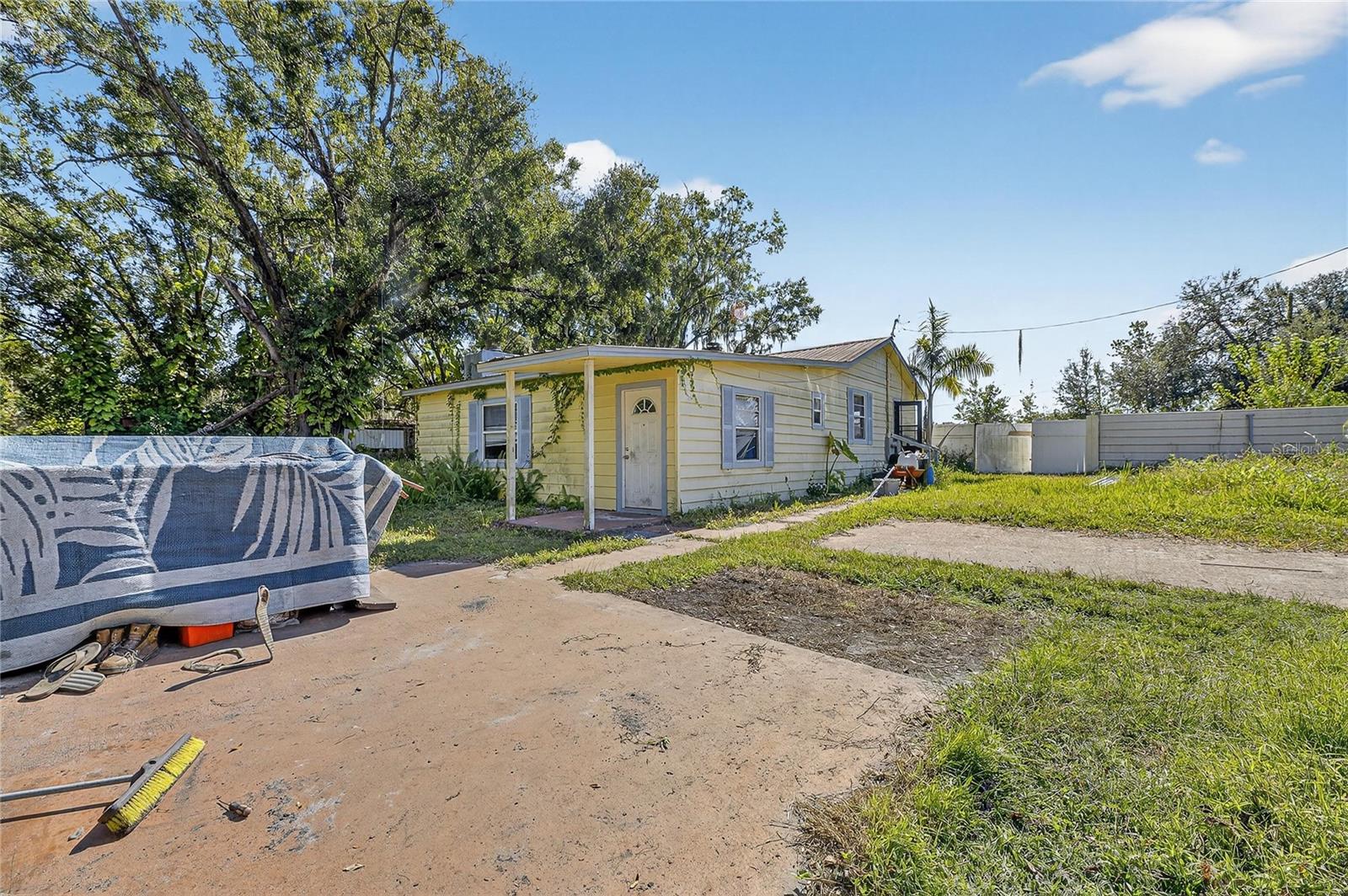 UNPLATTED - Residential