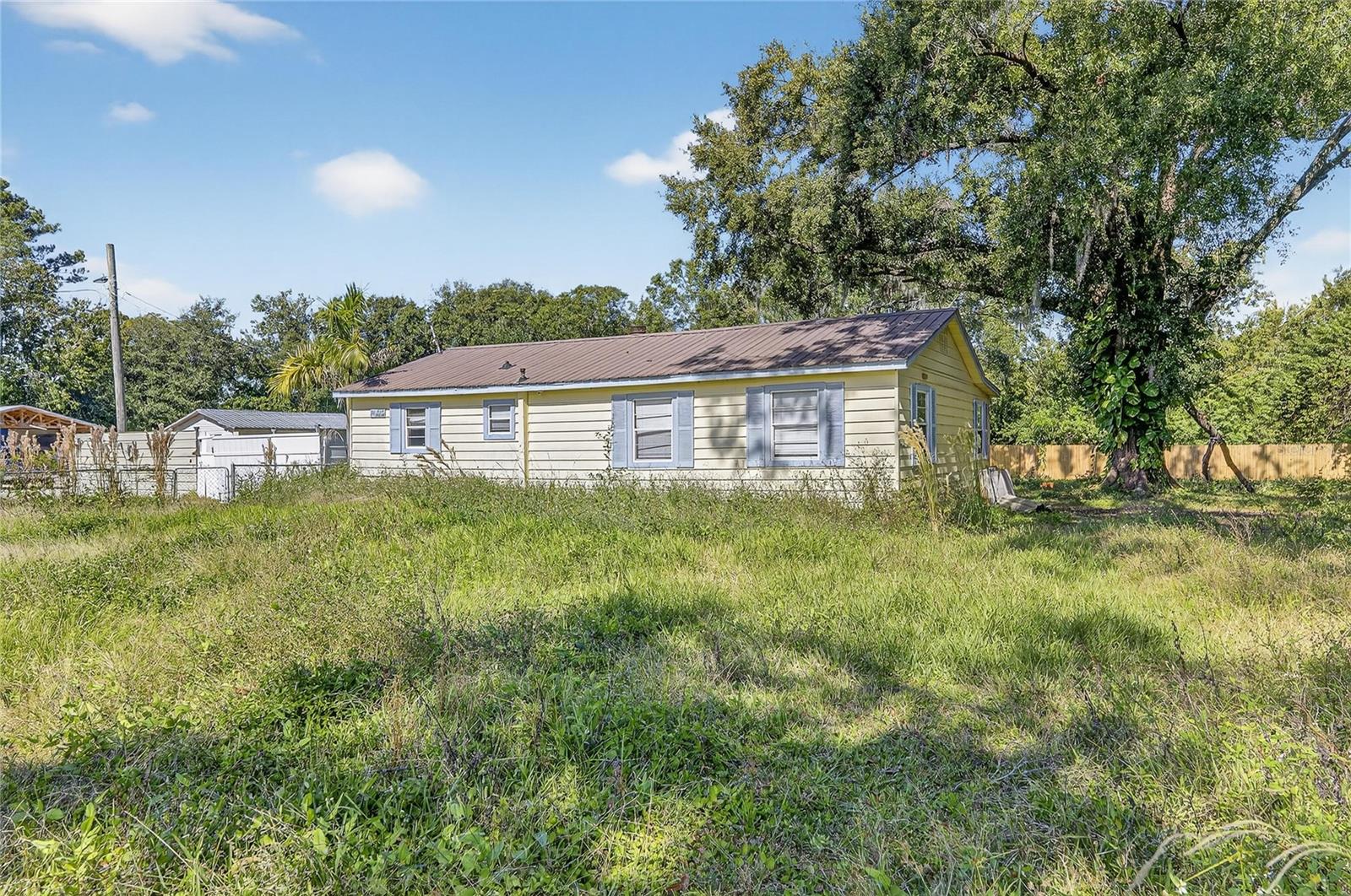 UNPLATTED - Residential