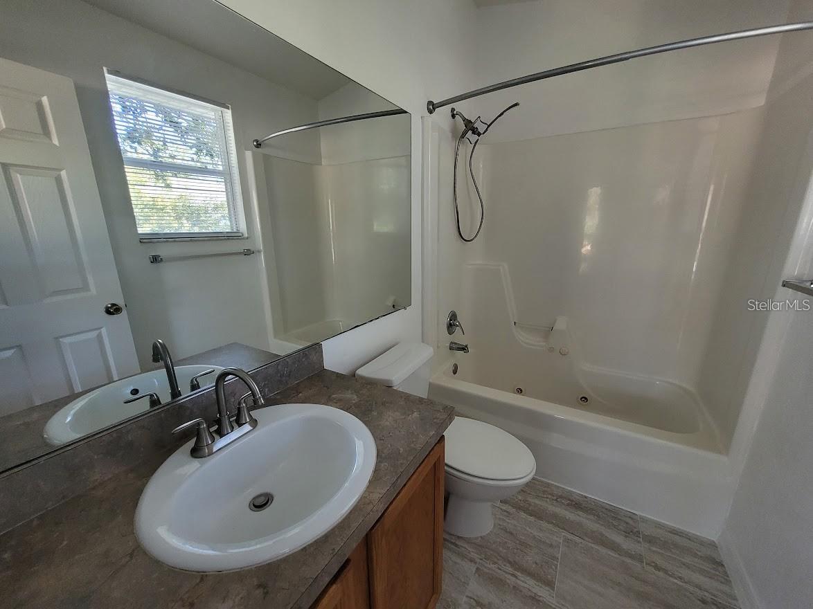 KENSINGTON PARK - Residential Lease