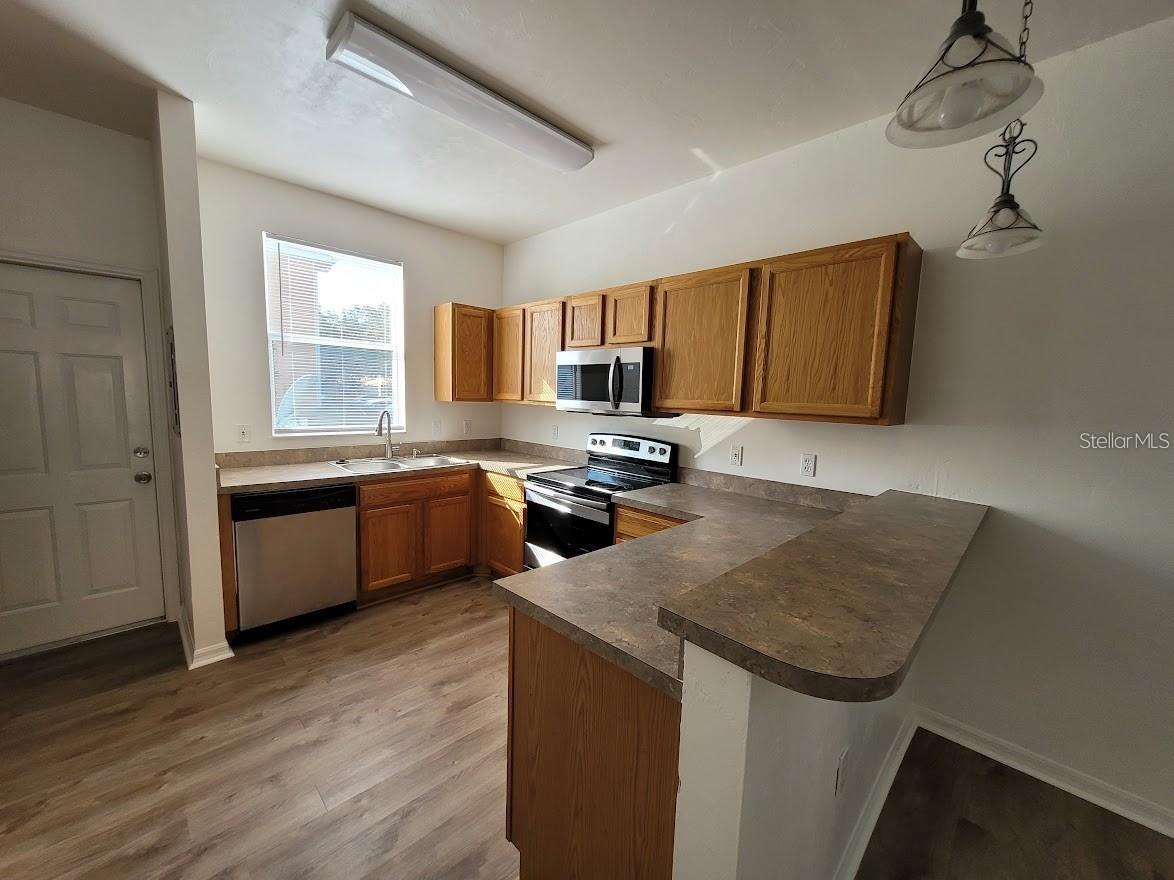 KENSINGTON PARK - Residential Lease