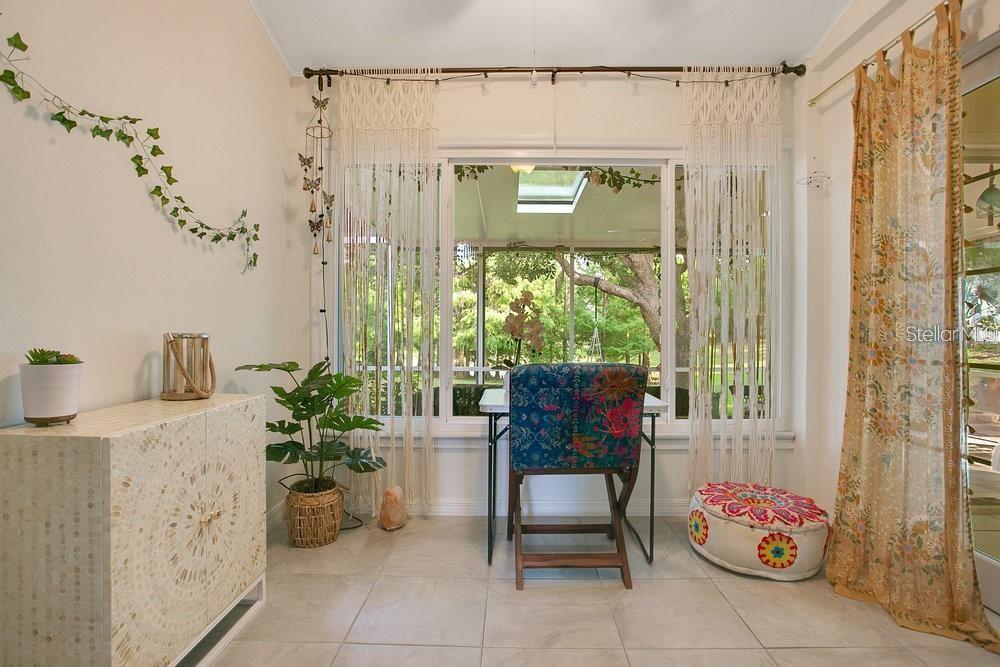 BRYN MAWR PH 01 - Residential Lease