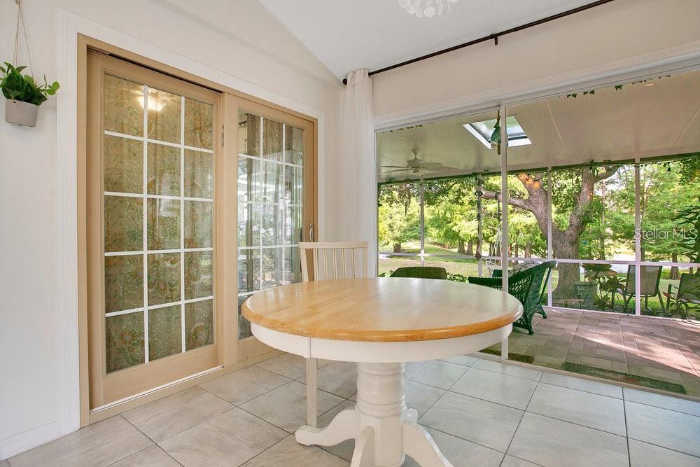 BRYN MAWR PH 01 - Residential Lease