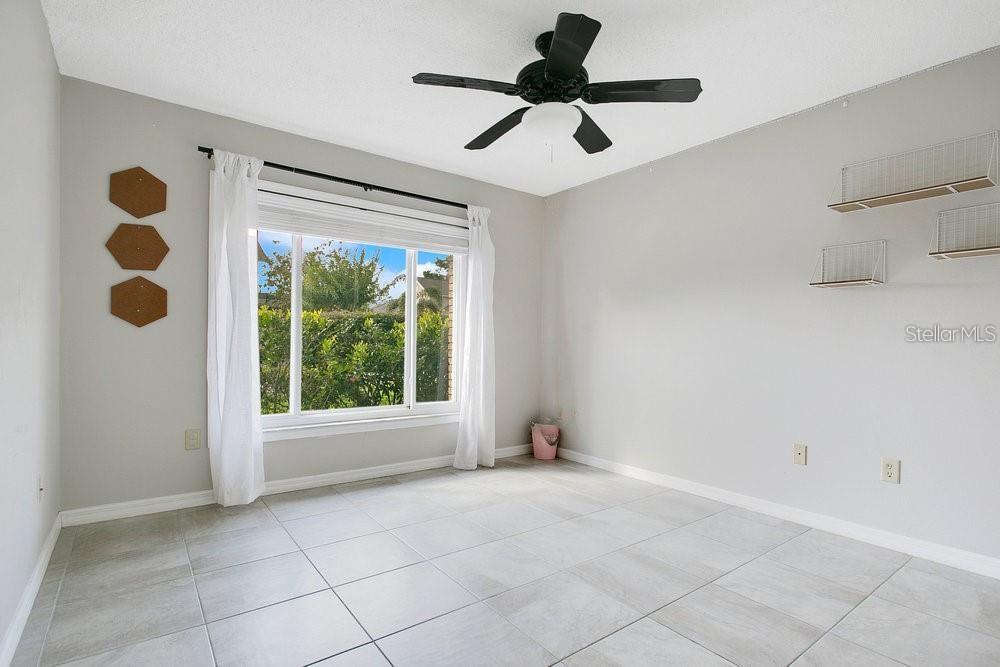 BRYN MAWR PH 01 - Residential Lease