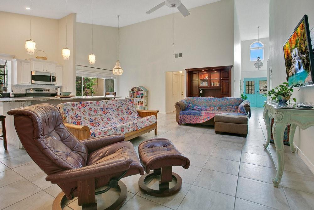 BRYN MAWR PH 01 - Residential Lease