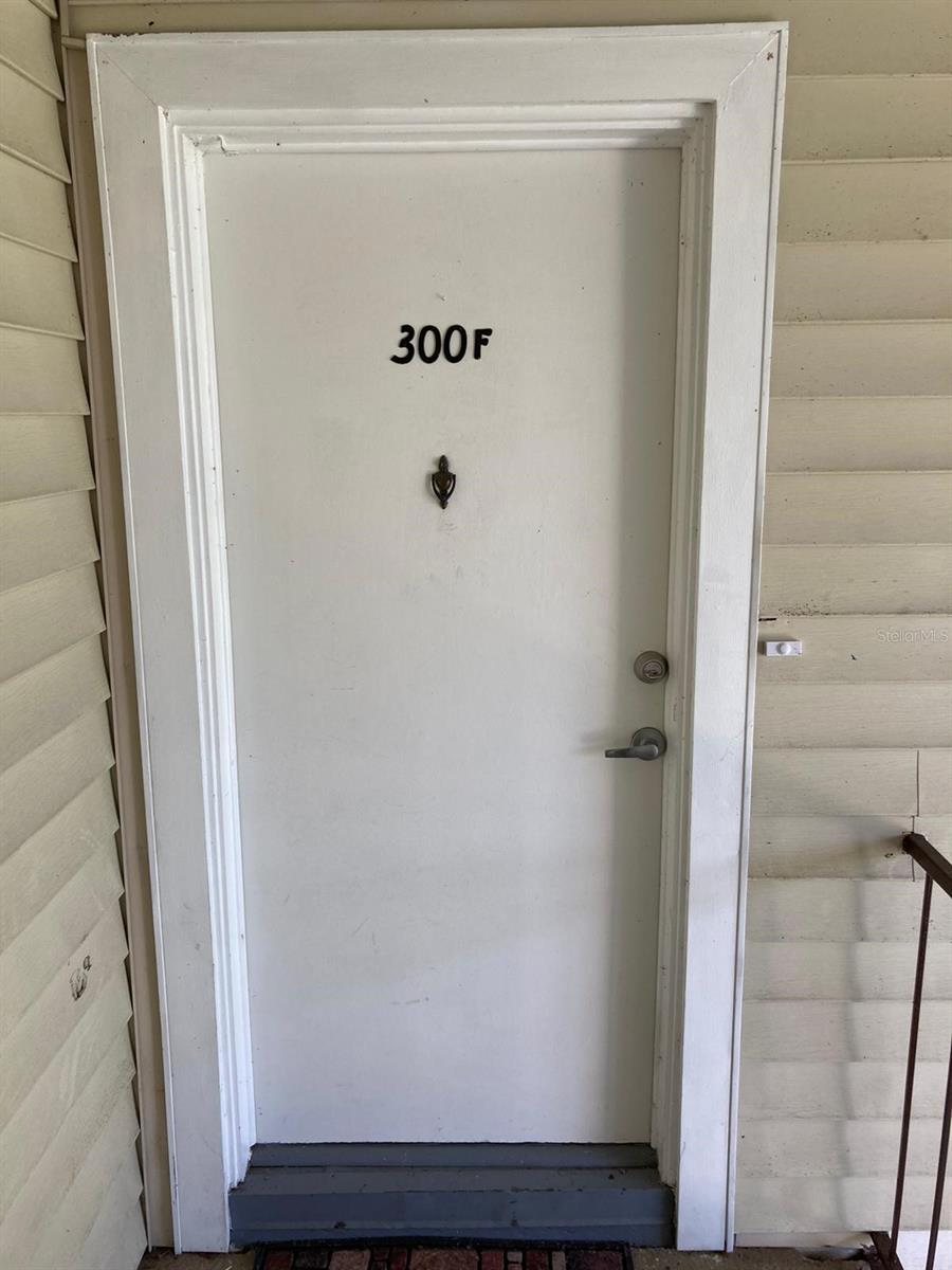 Photo of 300 Cherokee Court #F, Altamonte Springs, FL 32701 (MLS # O6443021)