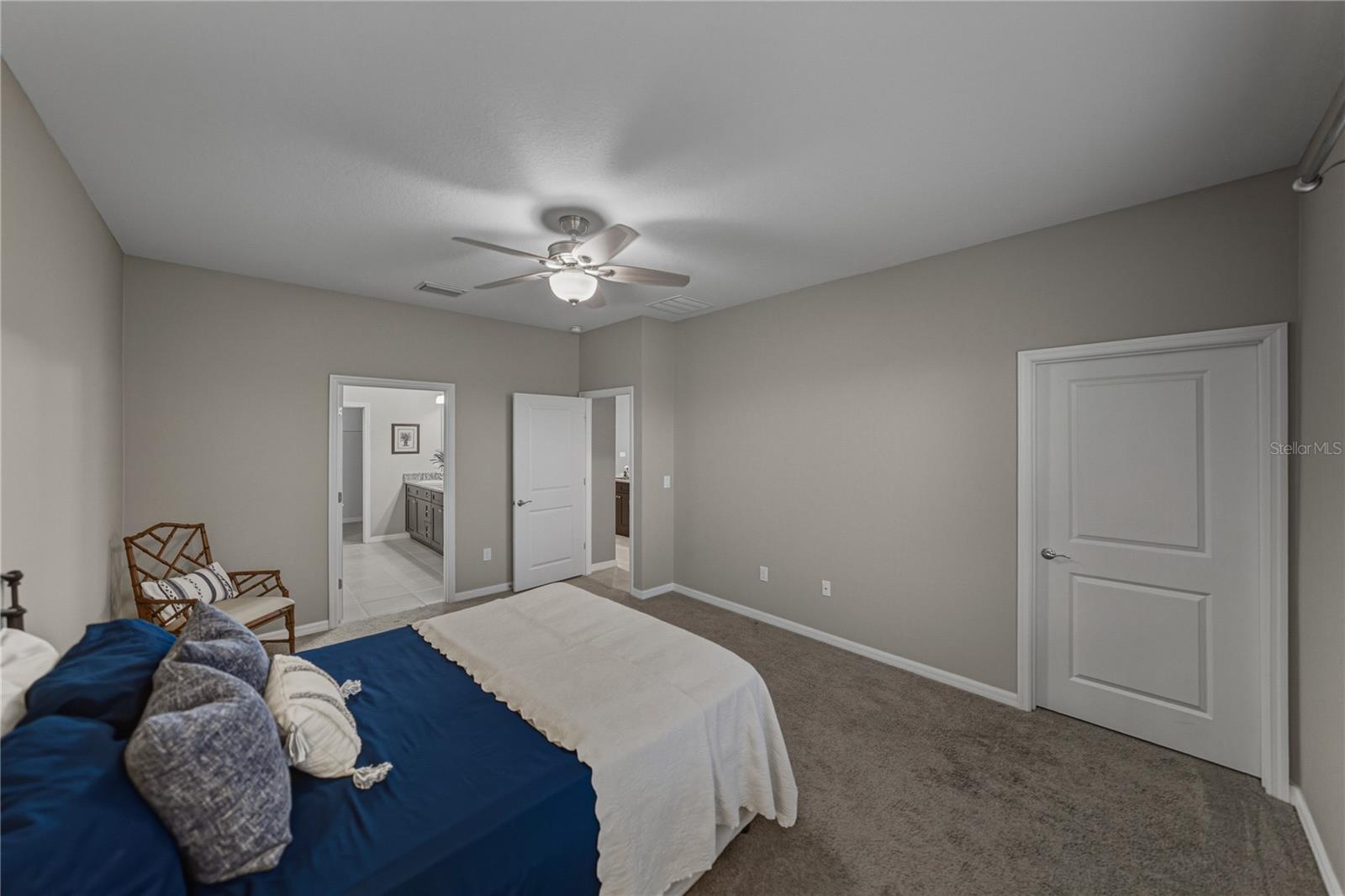 LAKE JOVITA GOLF & COUNTRY CLU - Residential