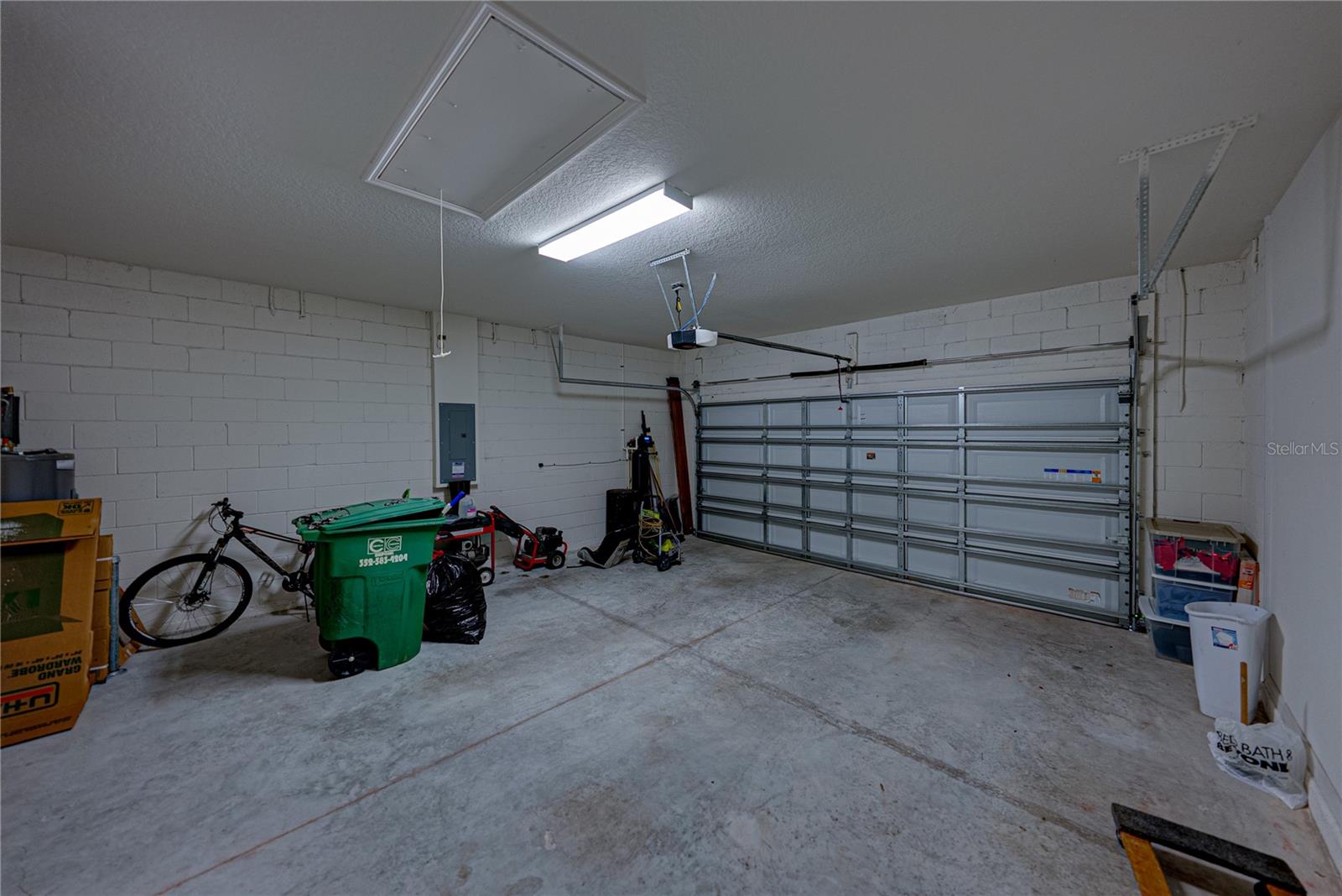 LAKE JOVITA GOLF & COUNTRY CLU - Residential