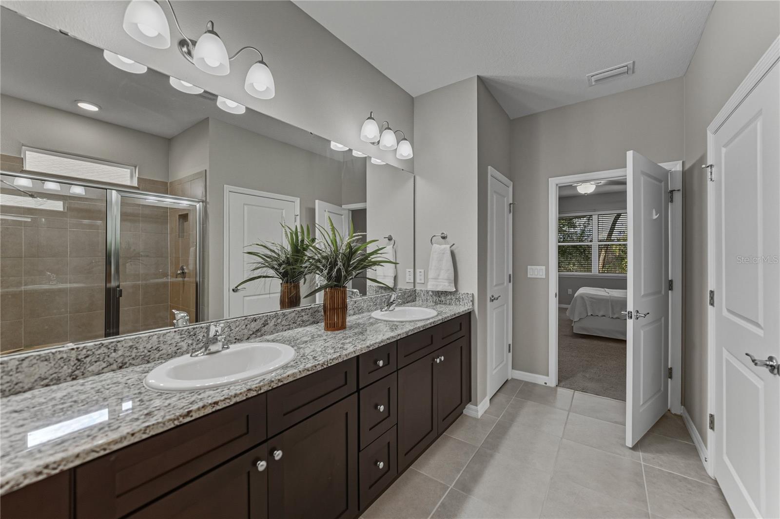 LAKE JOVITA GOLF & COUNTRY CLU - Residential