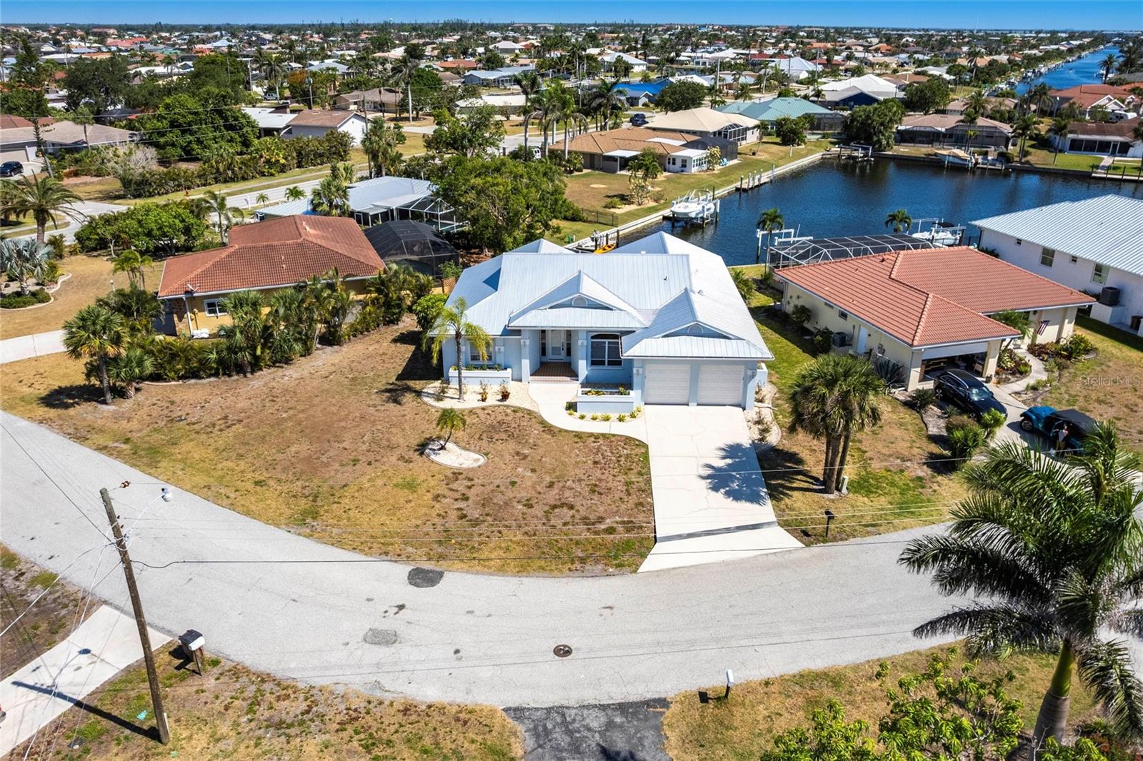 1711 BOCA RATON COURT