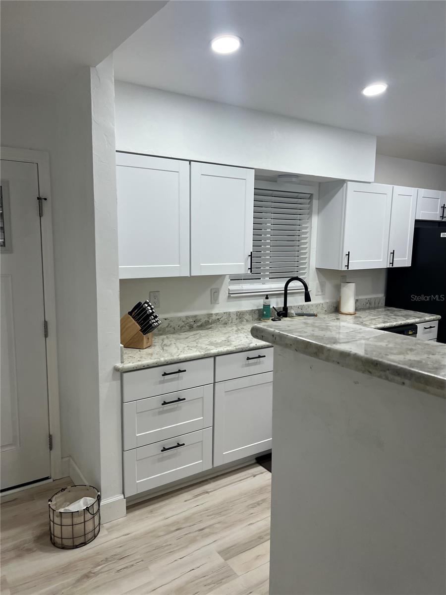 OAK MEADOWS - Residential