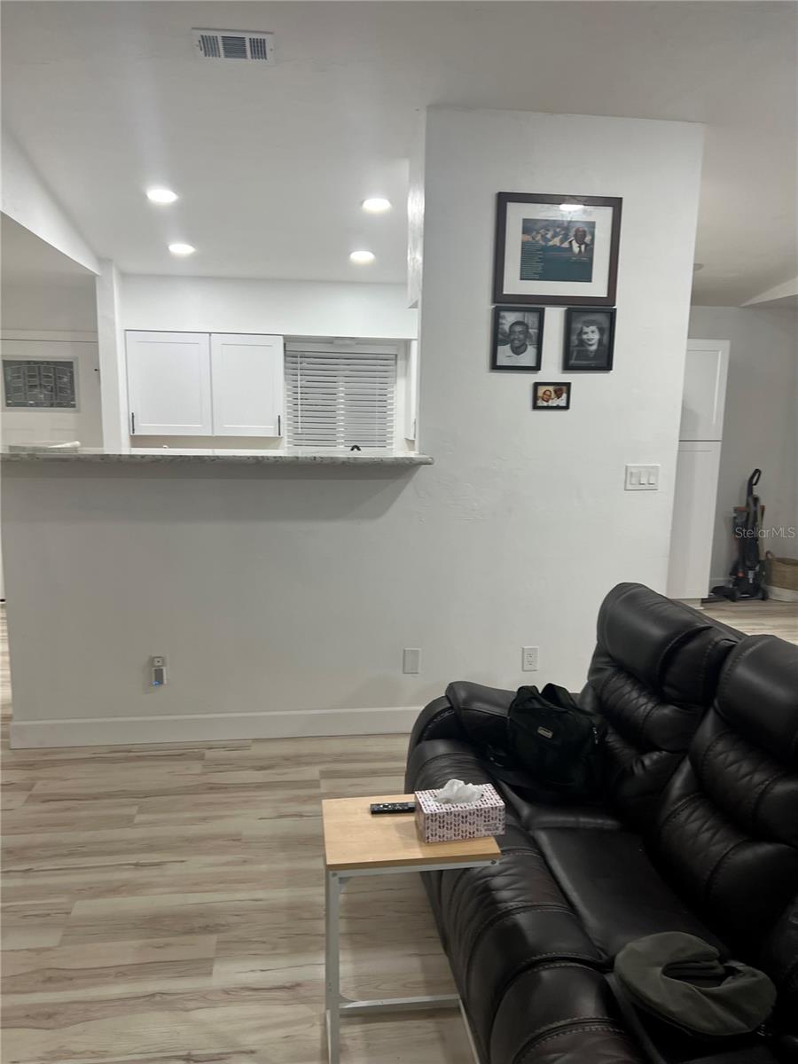OAK MEADOWS - Residential
