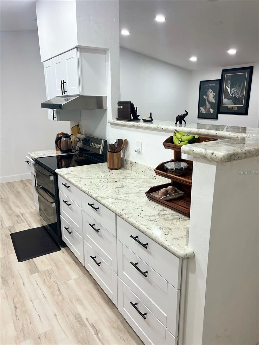 OAK MEADOWS - Residential