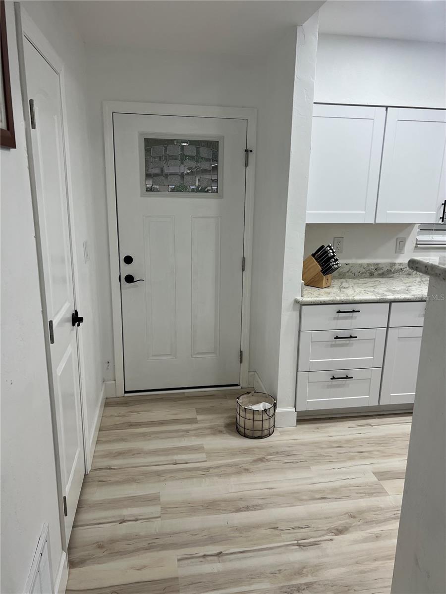 OAK MEADOWS - Residential