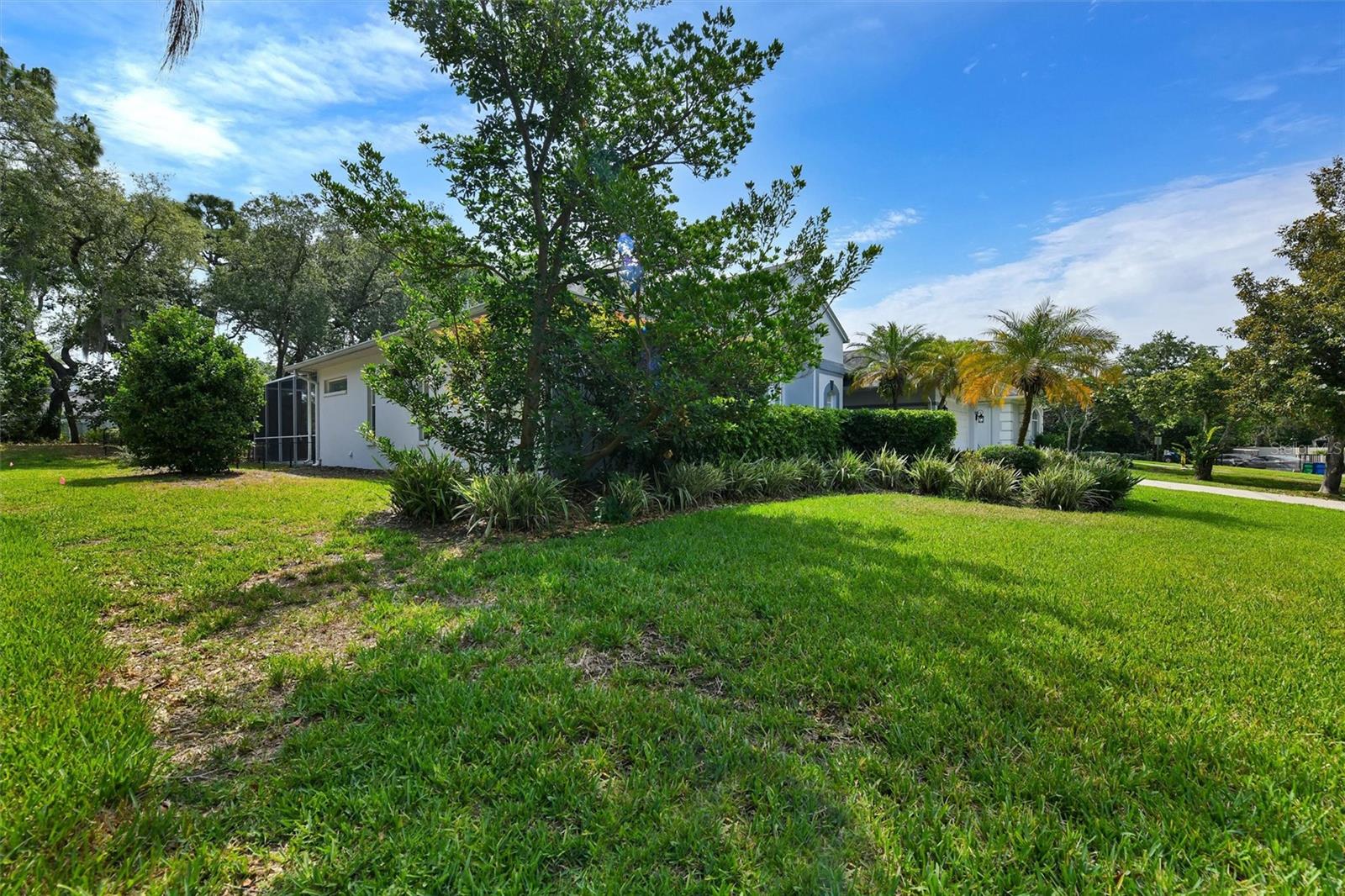 GLENBROOK WEST - Residential