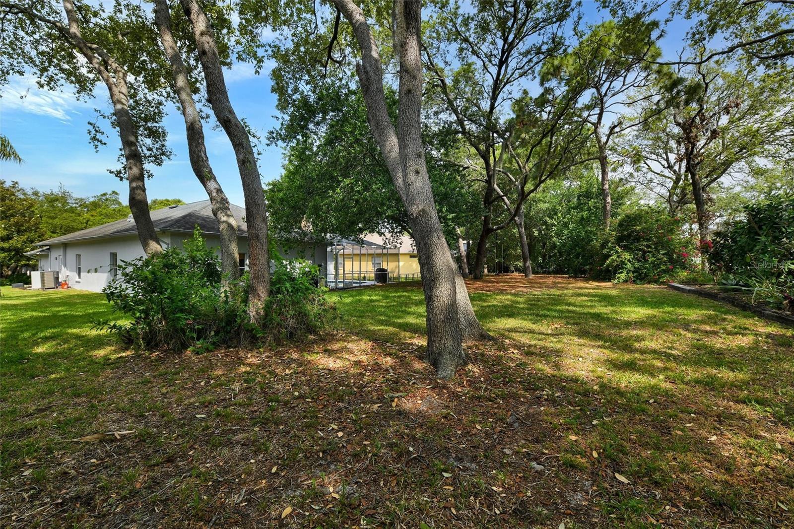 GLENBROOK WEST - Residential