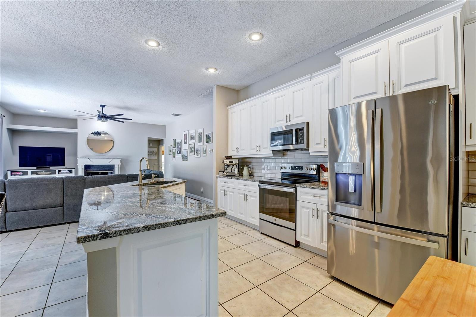 GLENBROOK WEST - Residential