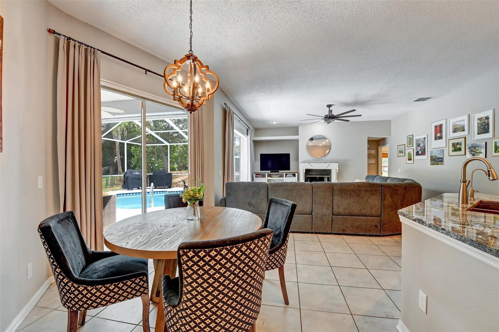 GLENBROOK WEST - Residential