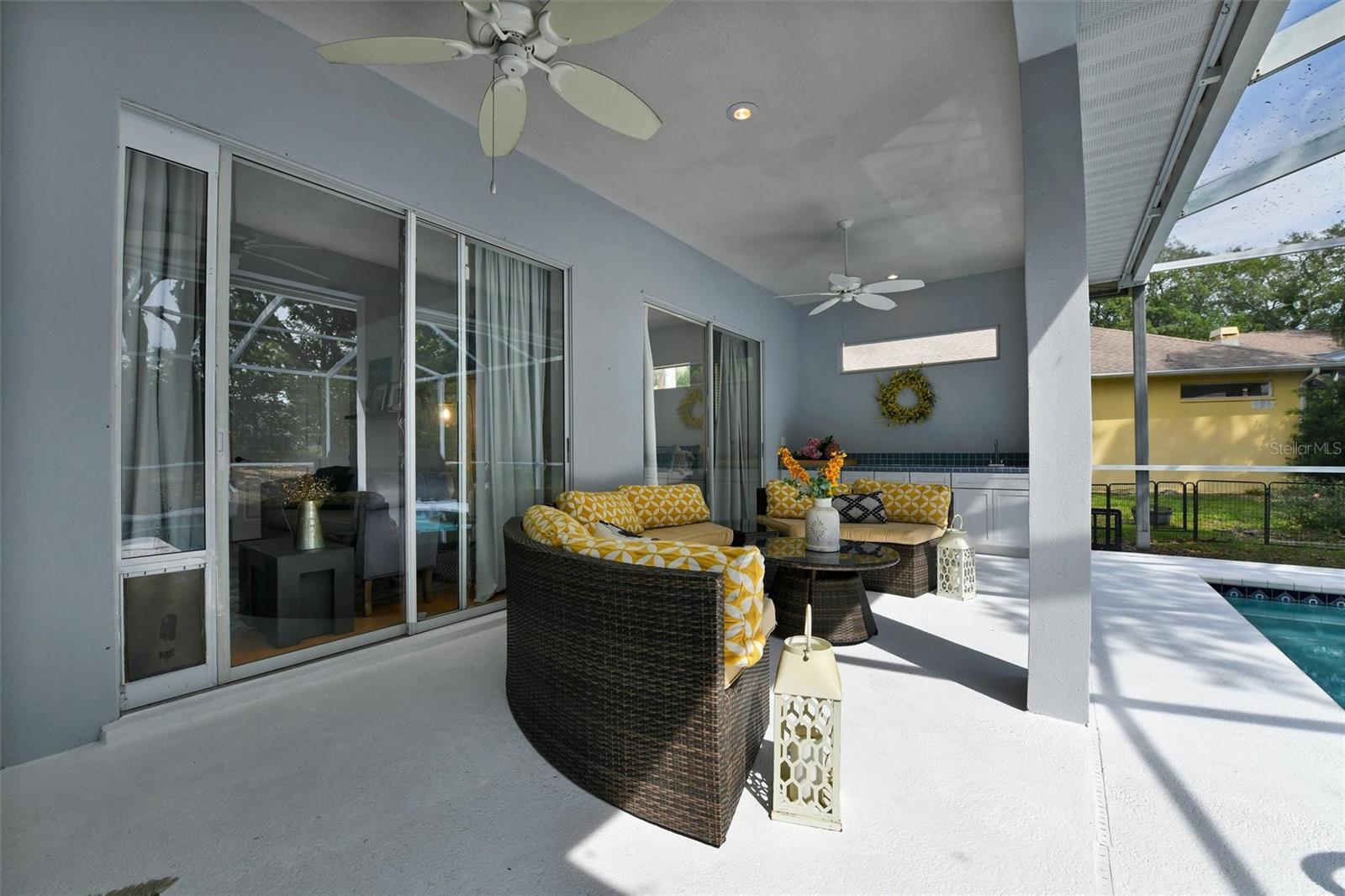 GLENBROOK WEST - Residential