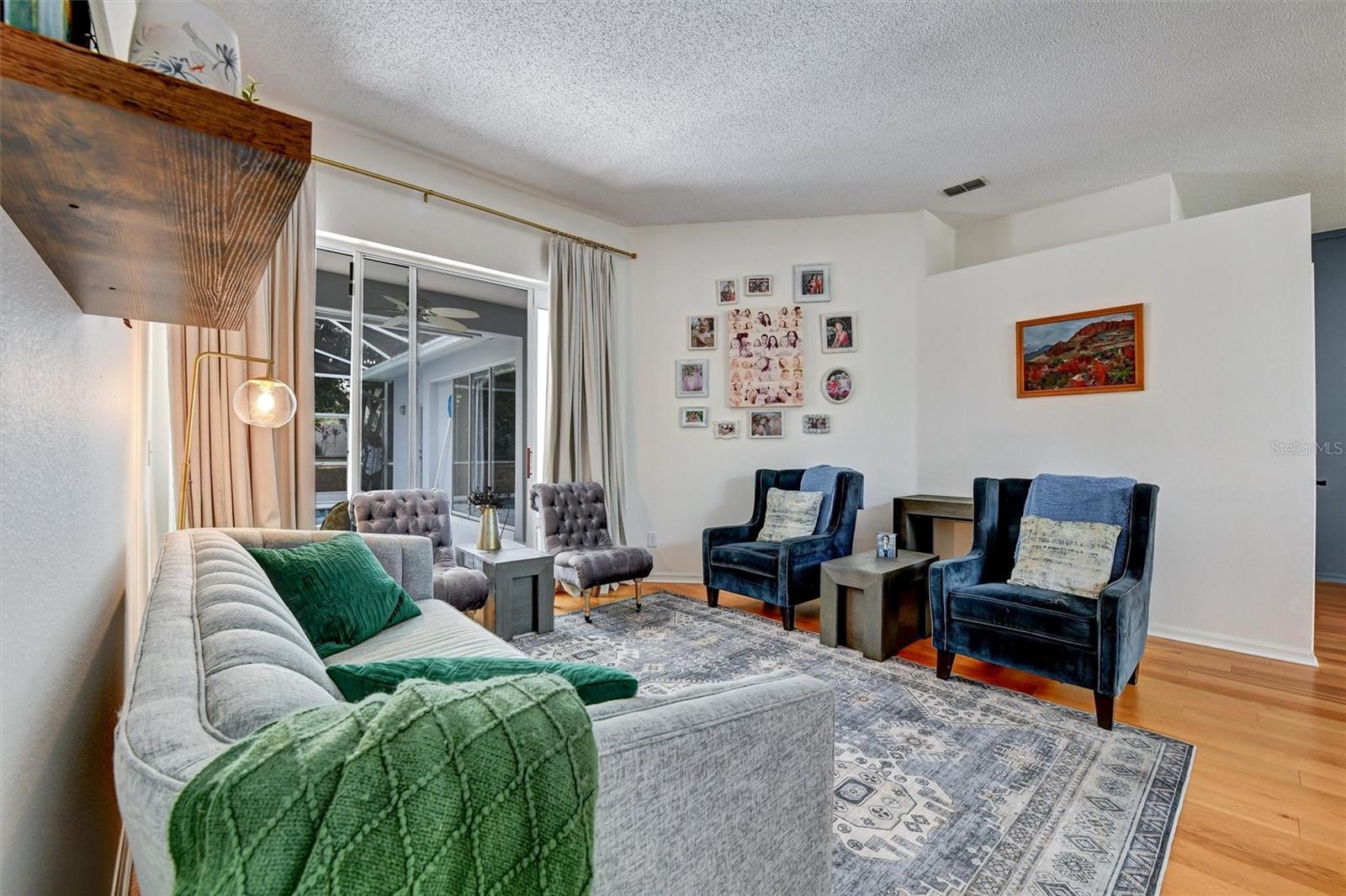 GLENBROOK WEST - Residential