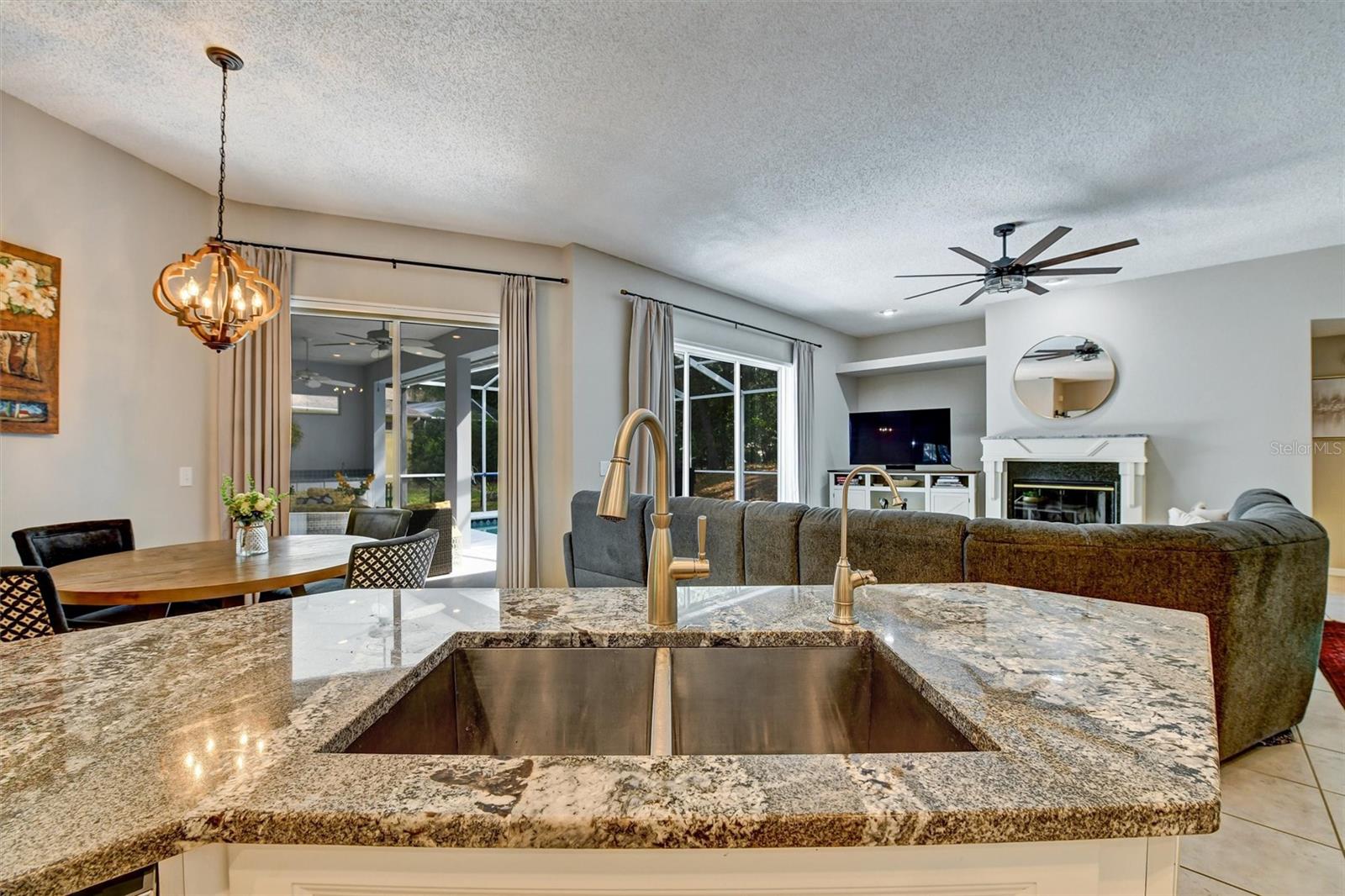 GLENBROOK WEST - Residential