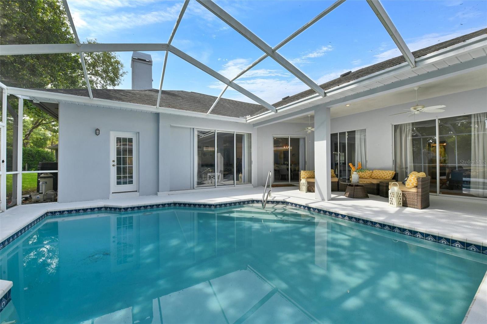 GLENBROOK WEST - Residential