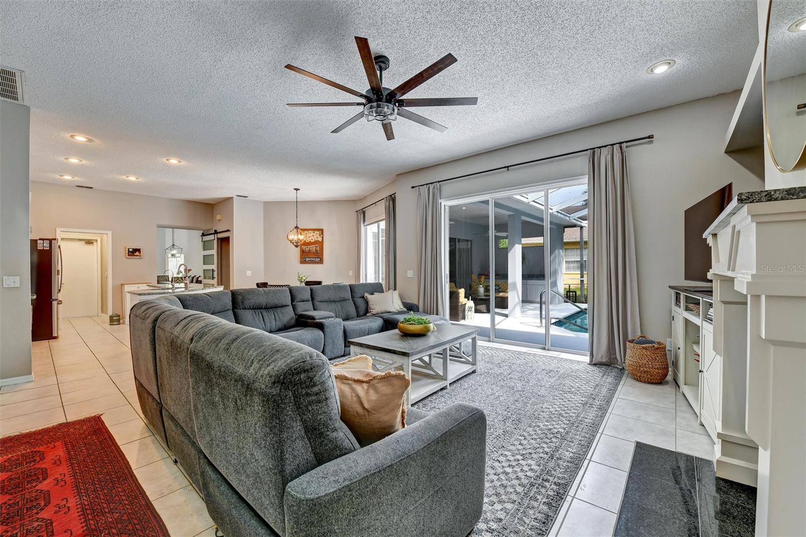 GLENBROOK WEST - Residential