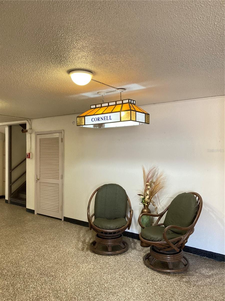 FIVE TOWNS OF ST PETE CORNELL BUILDING - Residential Lease