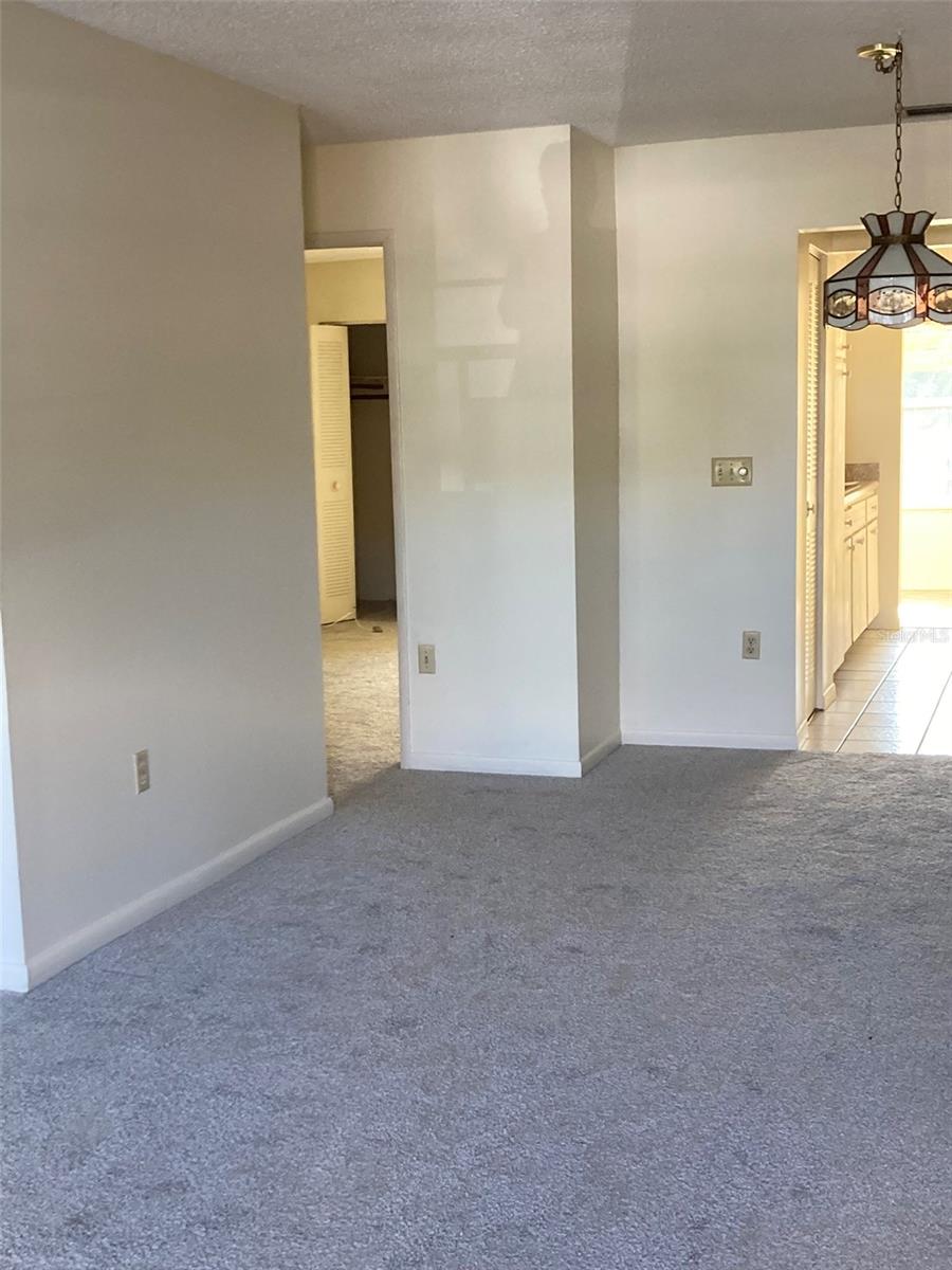 FIVE TOWNS OF ST PETE CORNELL BUILDING - Residential Lease