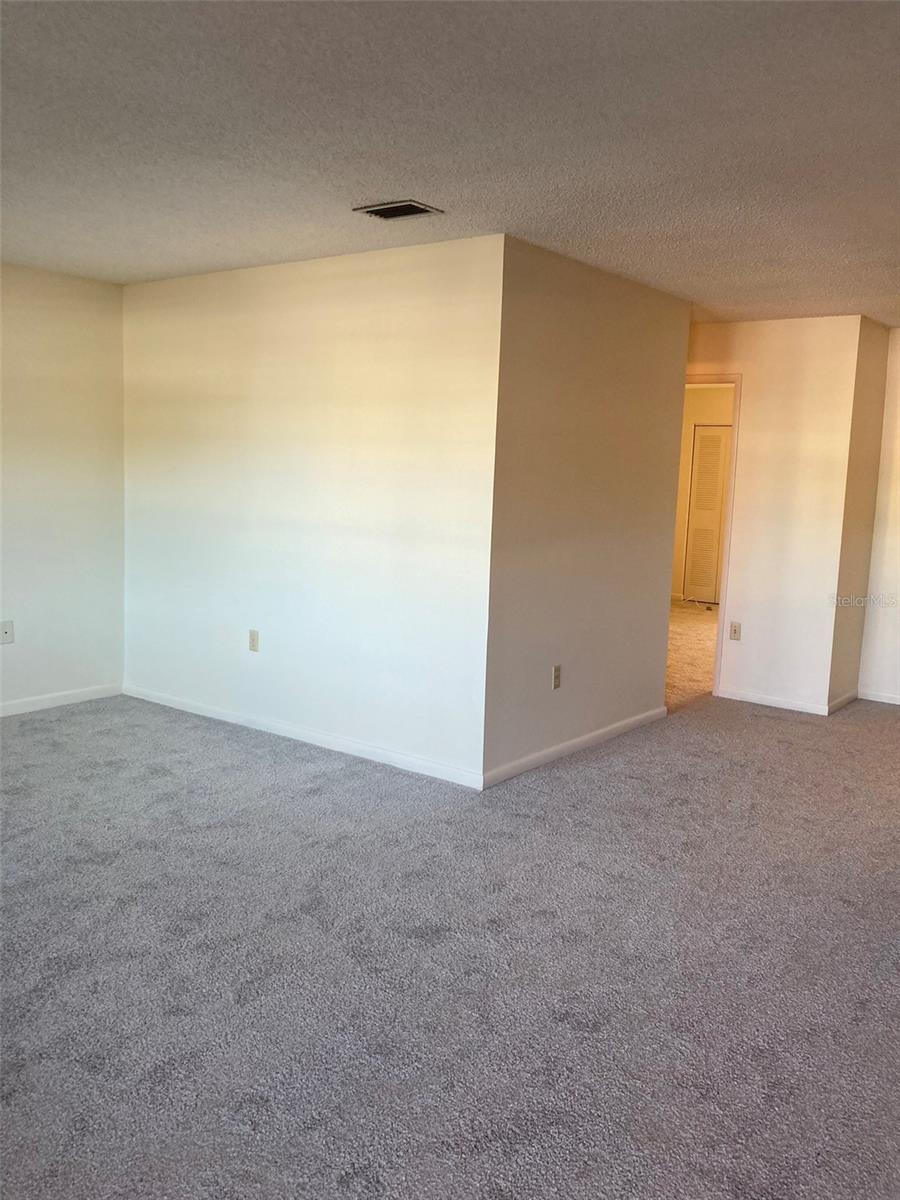 FIVE TOWNS OF ST PETE CORNELL BUILDING - Residential Lease