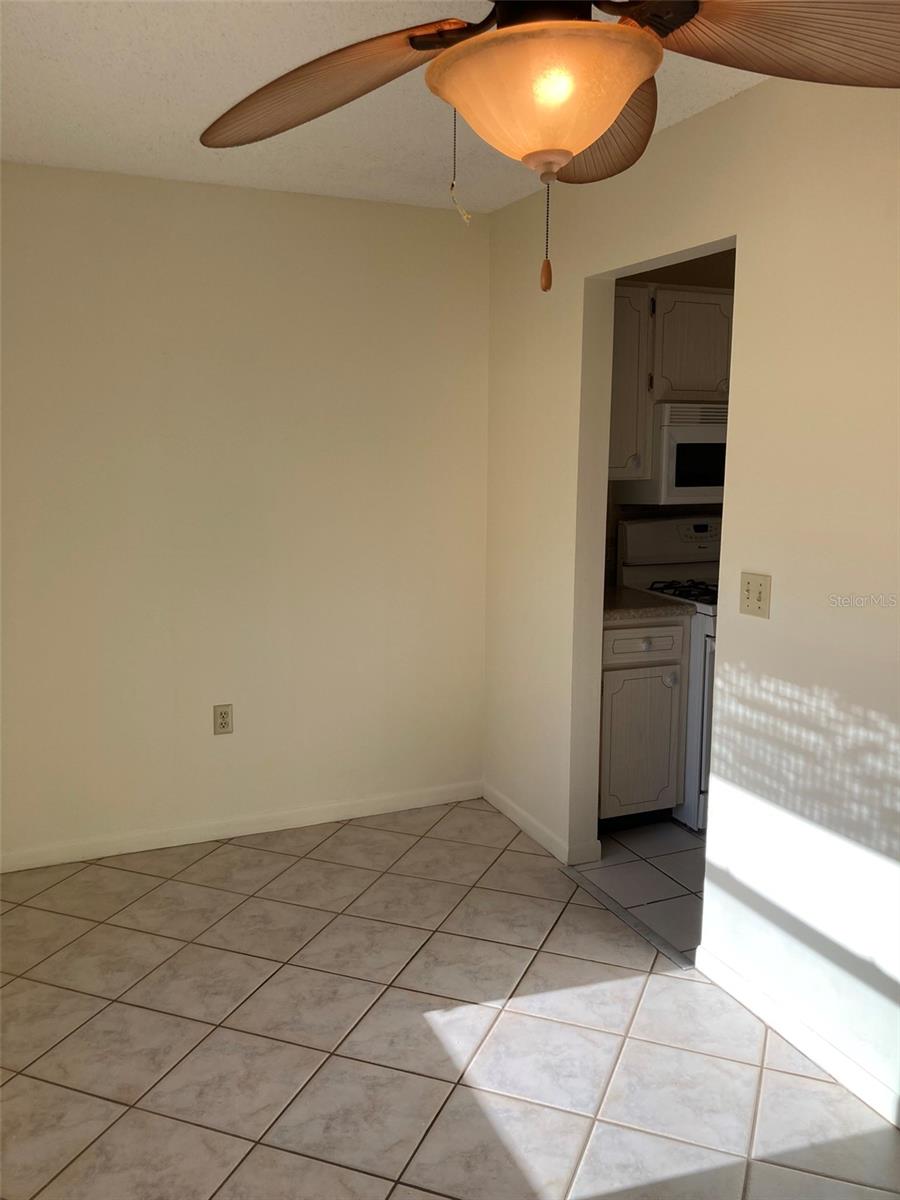 FIVE TOWNS OF ST PETE CORNELL BUILDING - Residential Lease