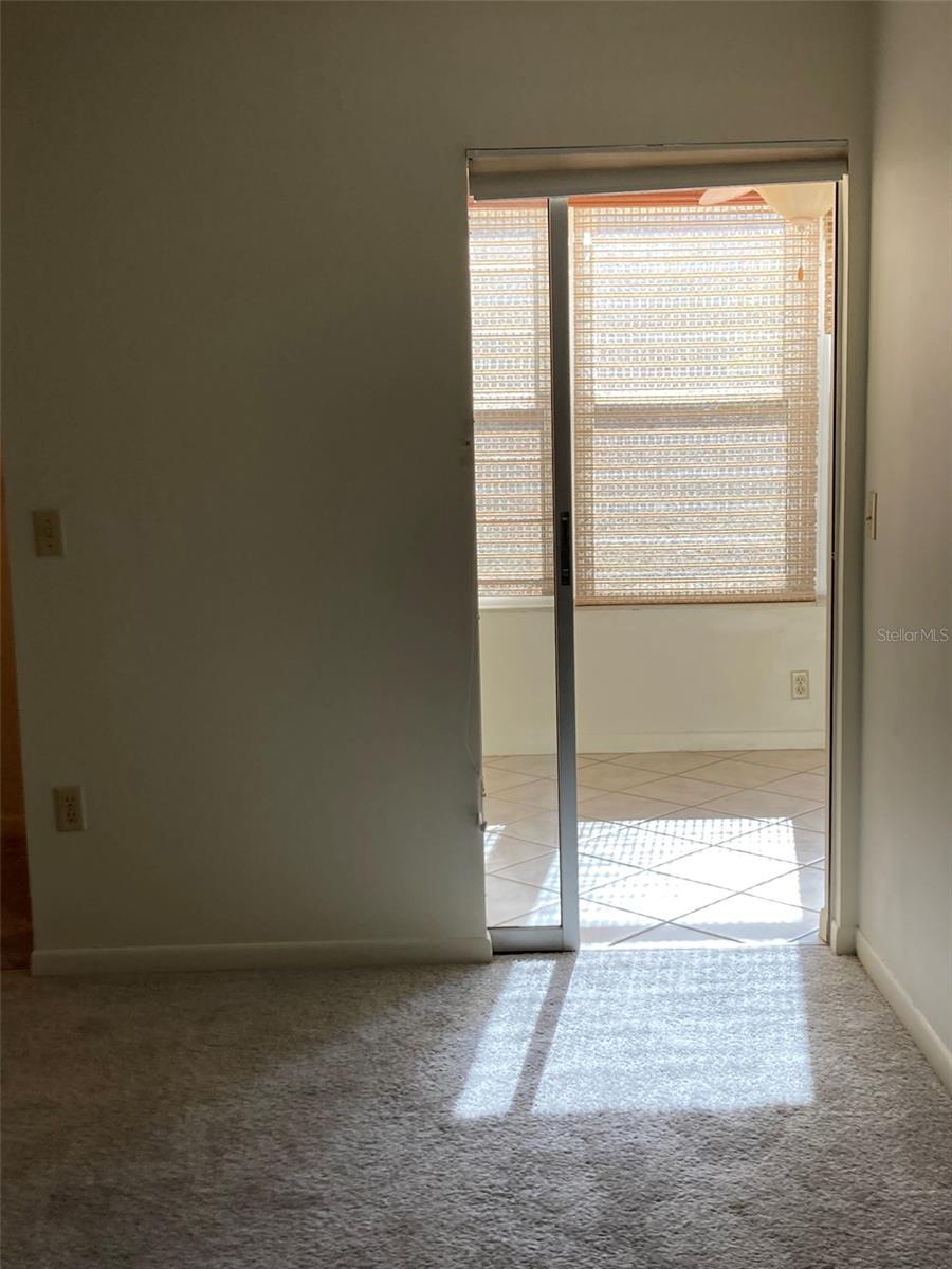 FIVE TOWNS OF ST PETE CORNELL BUILDING - Residential Lease