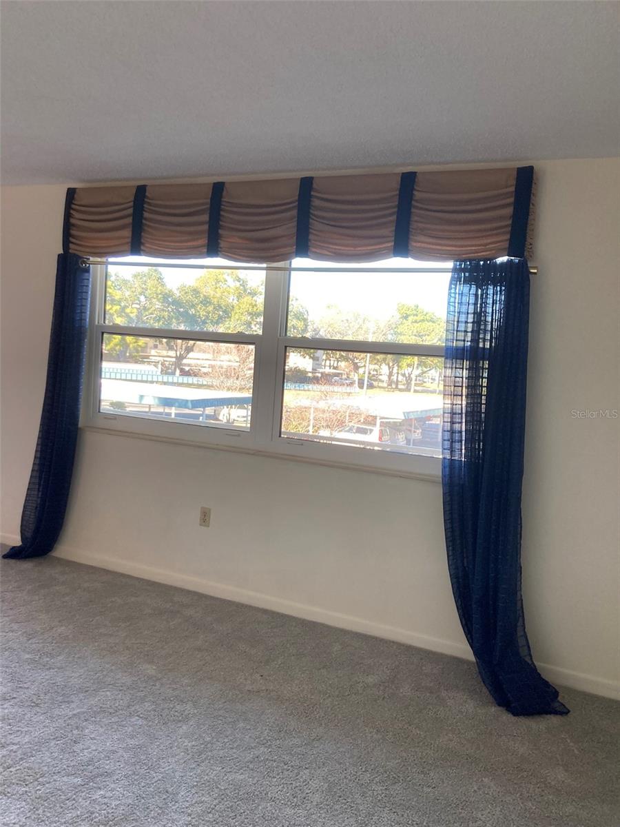 FIVE TOWNS OF ST PETE CORNELL BUILDING - Residential Lease