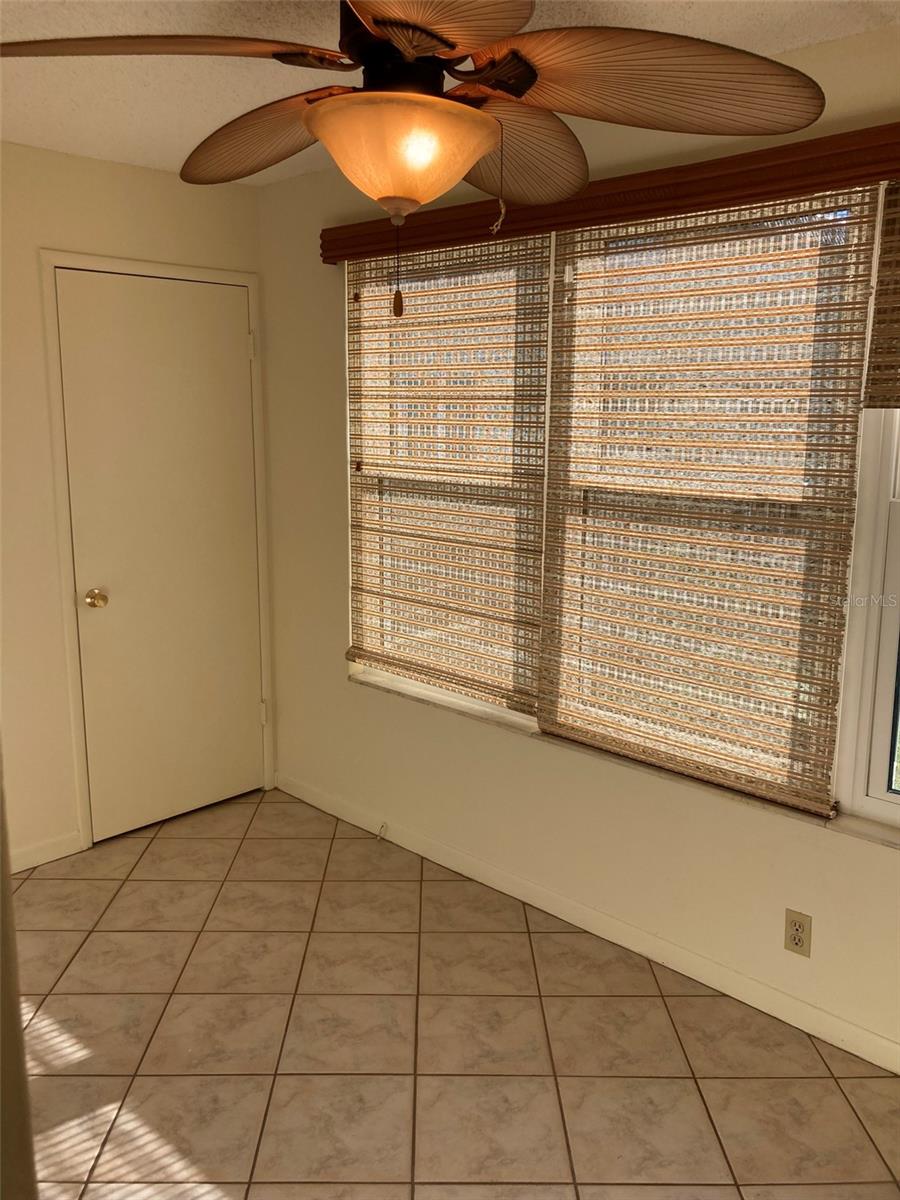 FIVE TOWNS OF ST PETE CORNELL BUILDING - Residential Lease