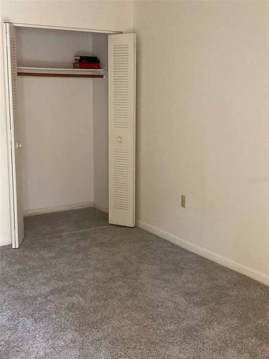 FIVE TOWNS OF ST PETE CORNELL BUILDING - Residential Lease