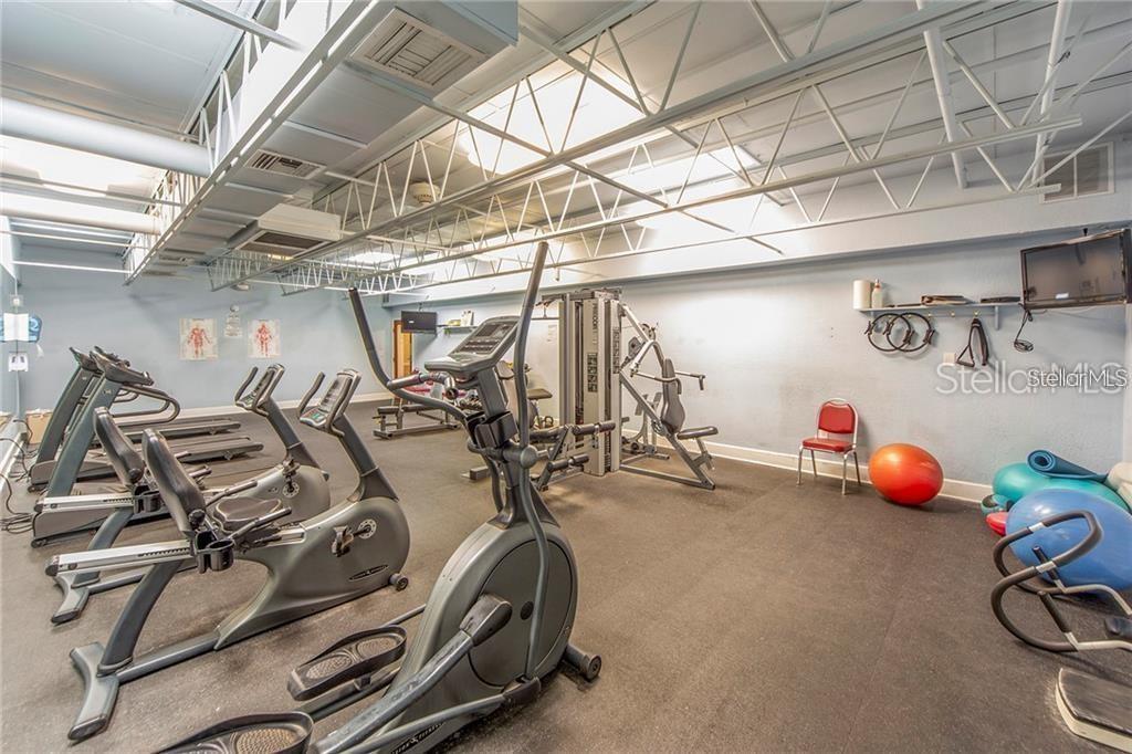 FIVE TOWNS OF ST PETE CORNELL BUILDING - Residential Lease