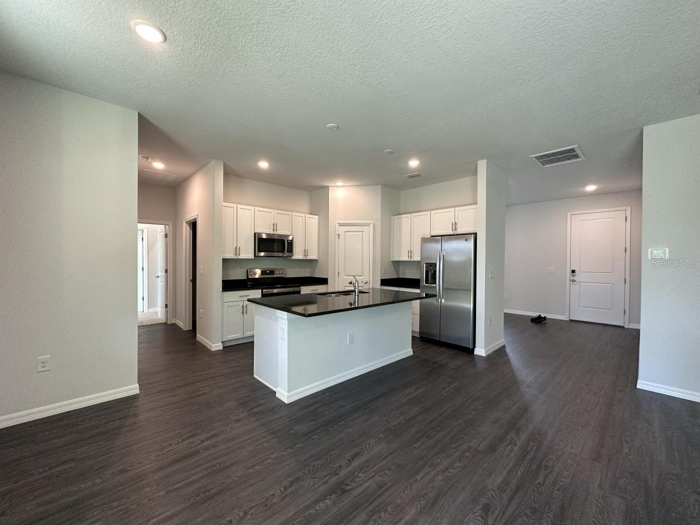 PORT MALABAR UNIT 18 - Residential