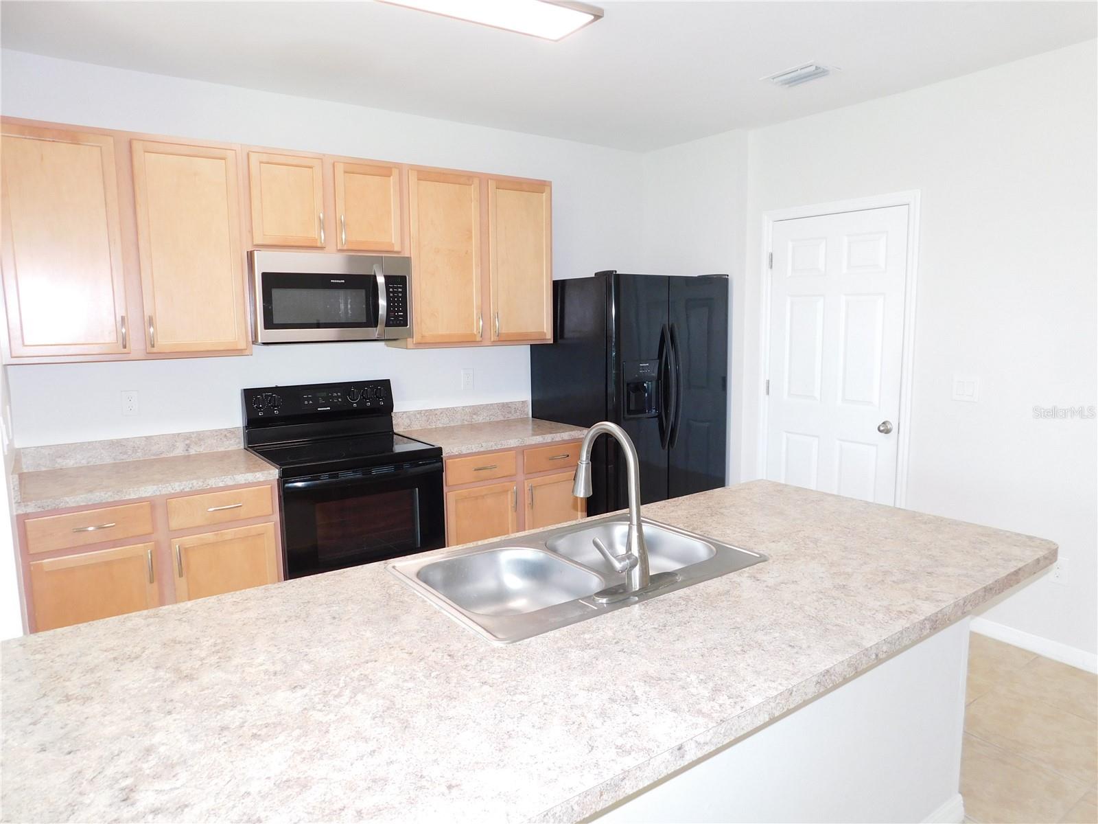 25524 LAMBERT LANE
