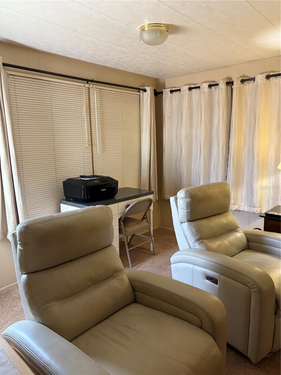 LAKE SEMINOLE RESORT NORTH M/H UNREC - Residential