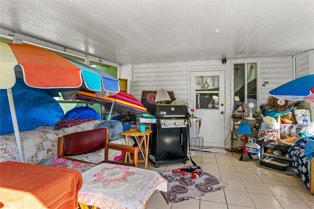 listing image 49