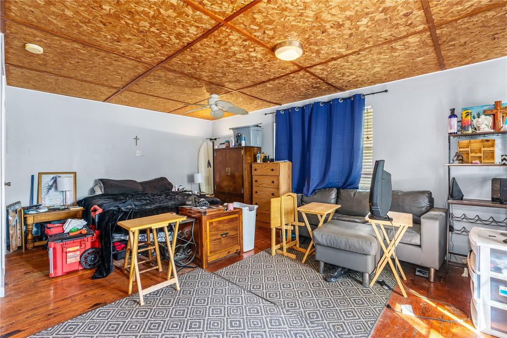listing image 58
