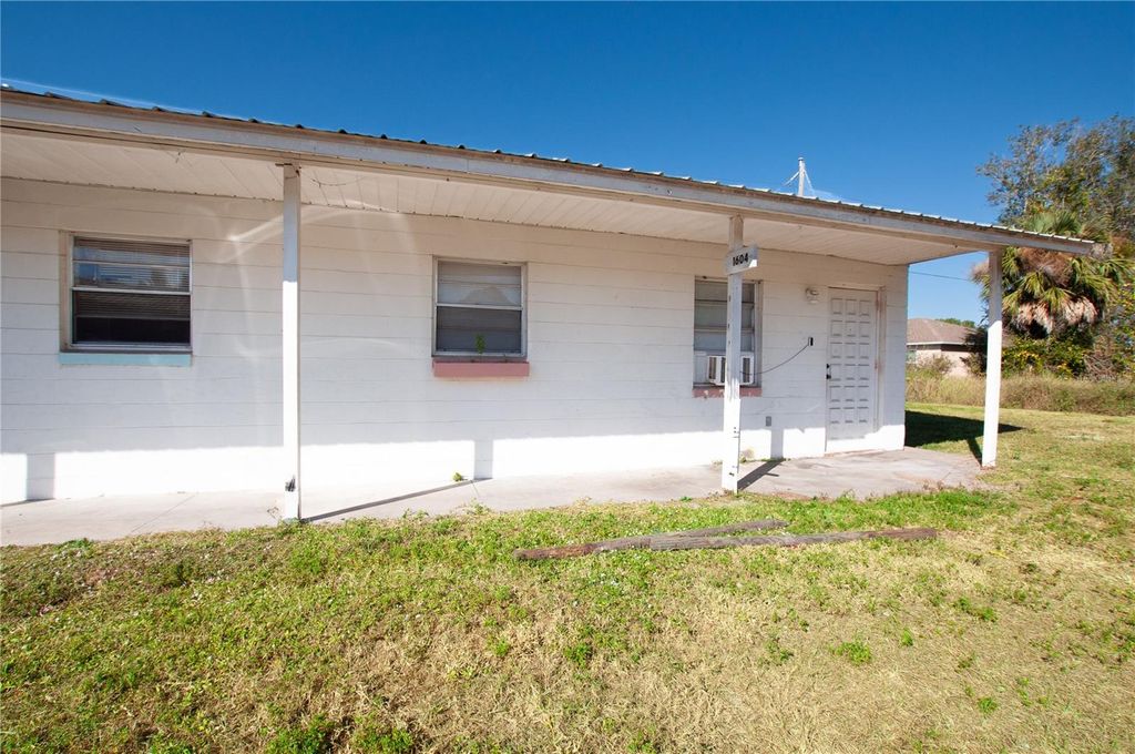 Photo of 1600 NE Floridian Circle, Arcadia, FL 34266 (MLS # C7518087)