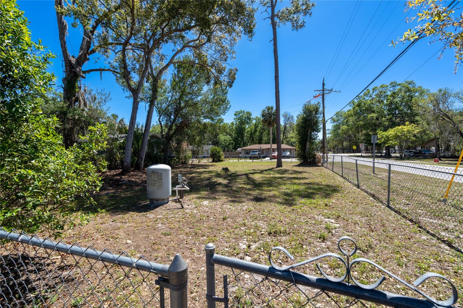 BLUE LAKE TERRACE - Residential Lease