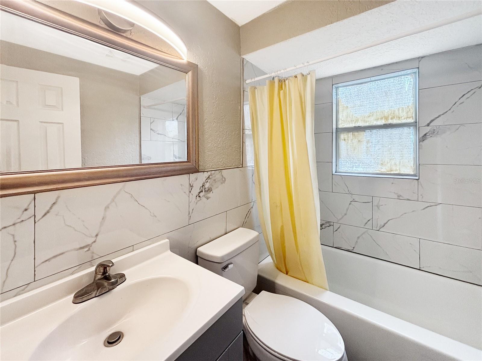 WASHINGTON OAKS SEC 2 - Residential Lease